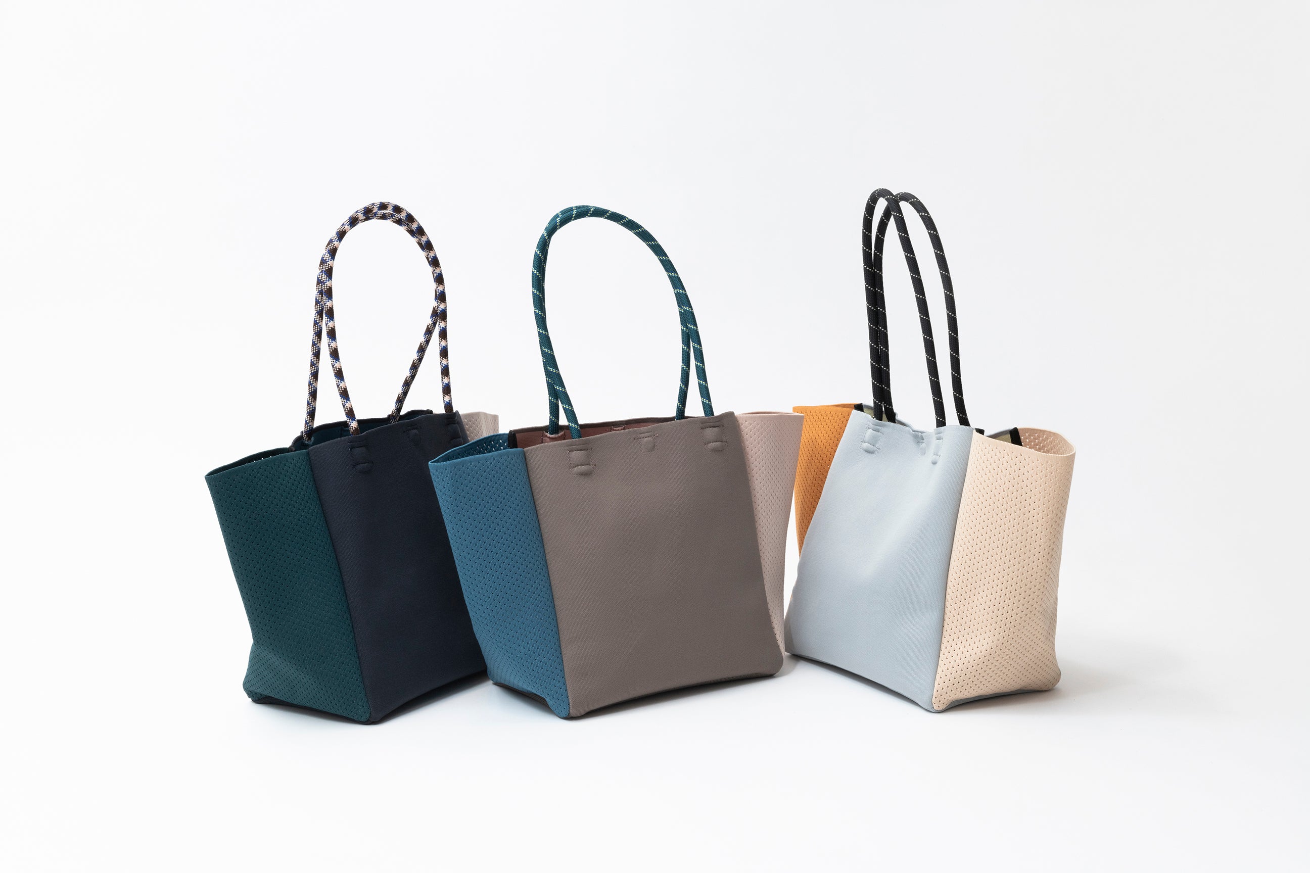 MESH COLOR SWITICH BAG
