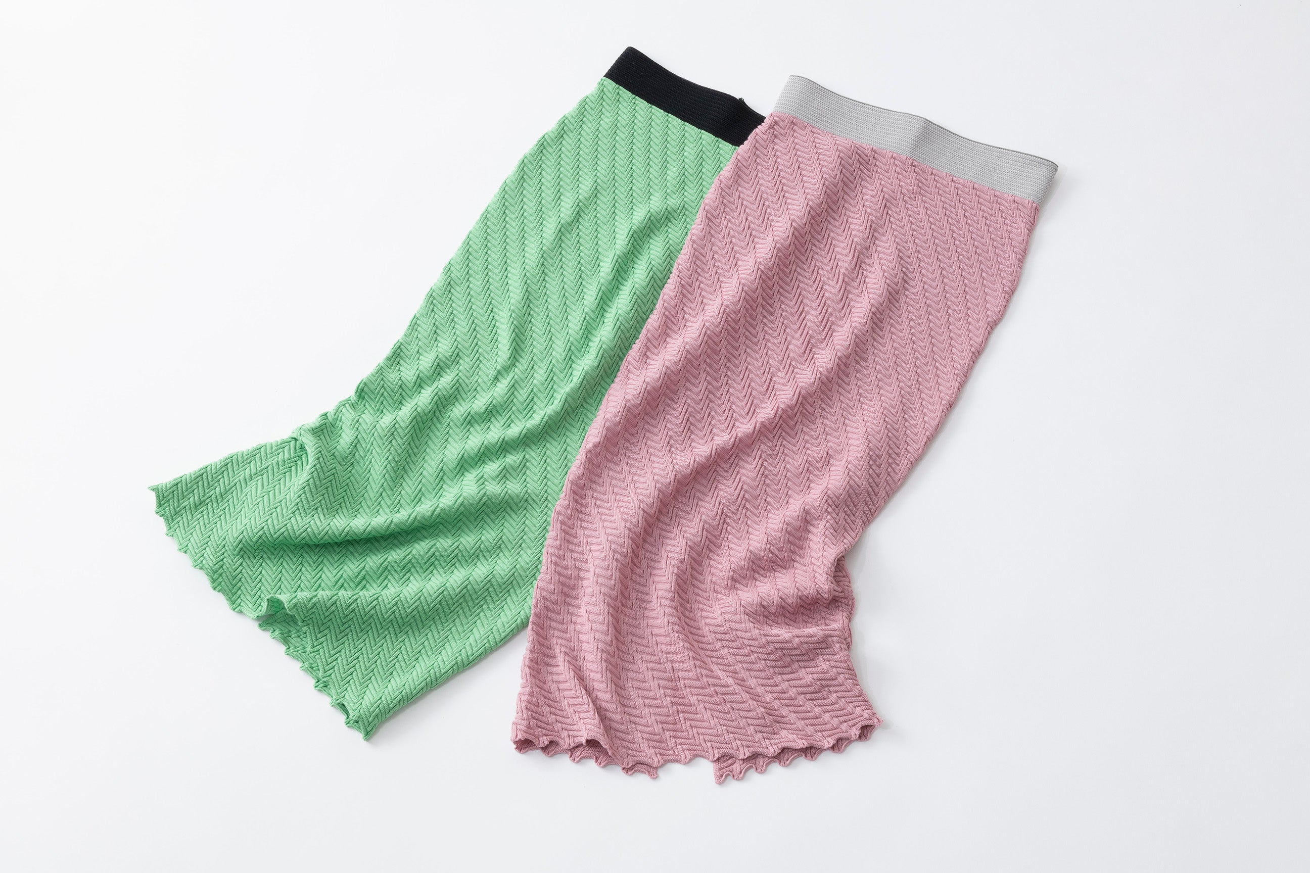 STRIPE KNIT SKIRT