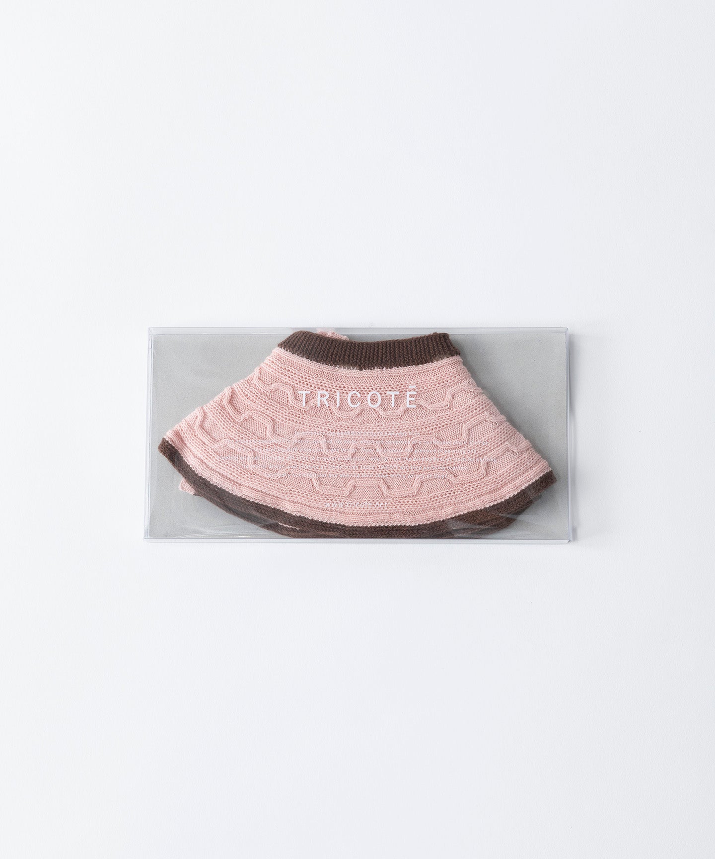 CABLE PATTERN KNIT BIB
