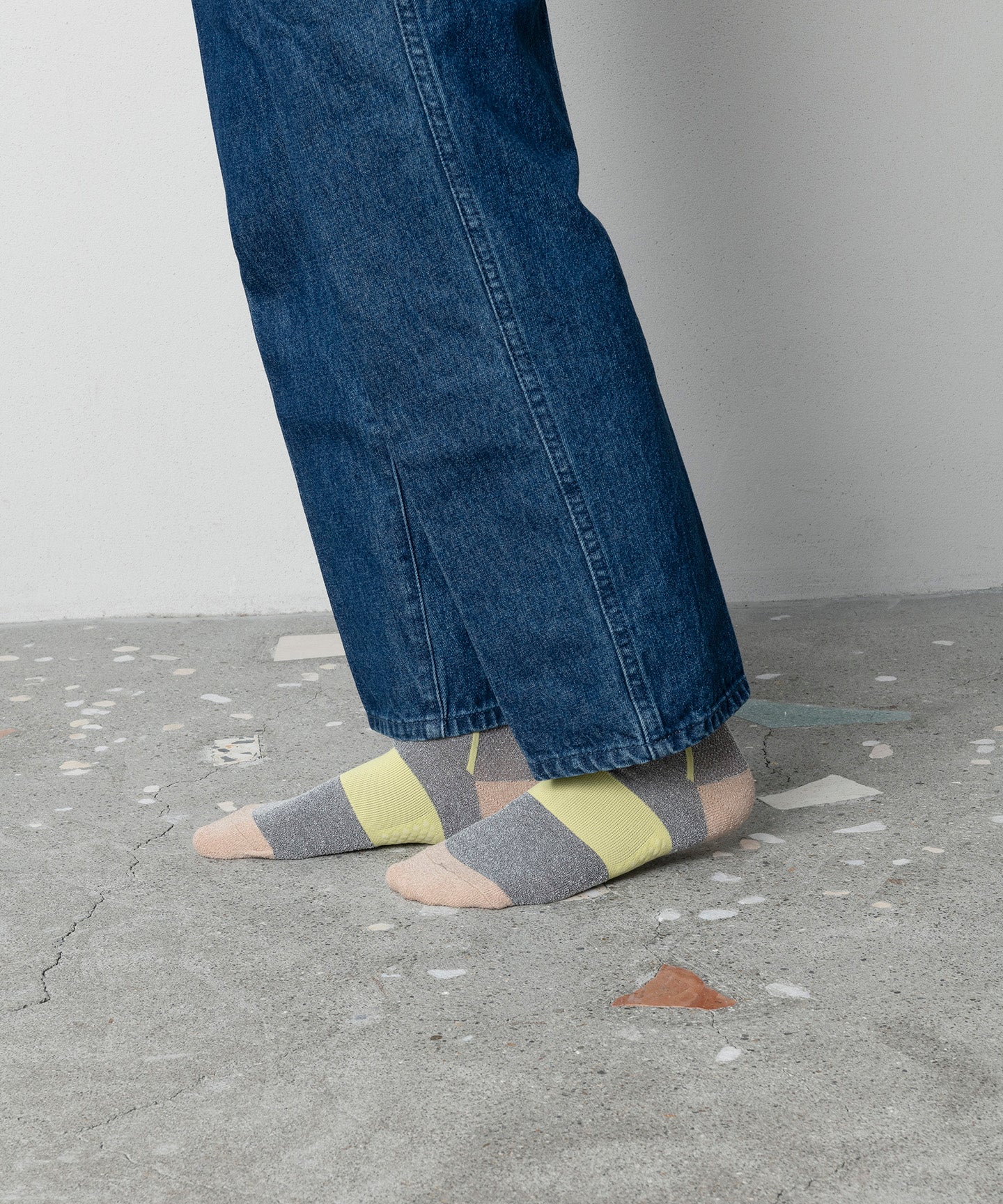 MESH LINE SOCKS