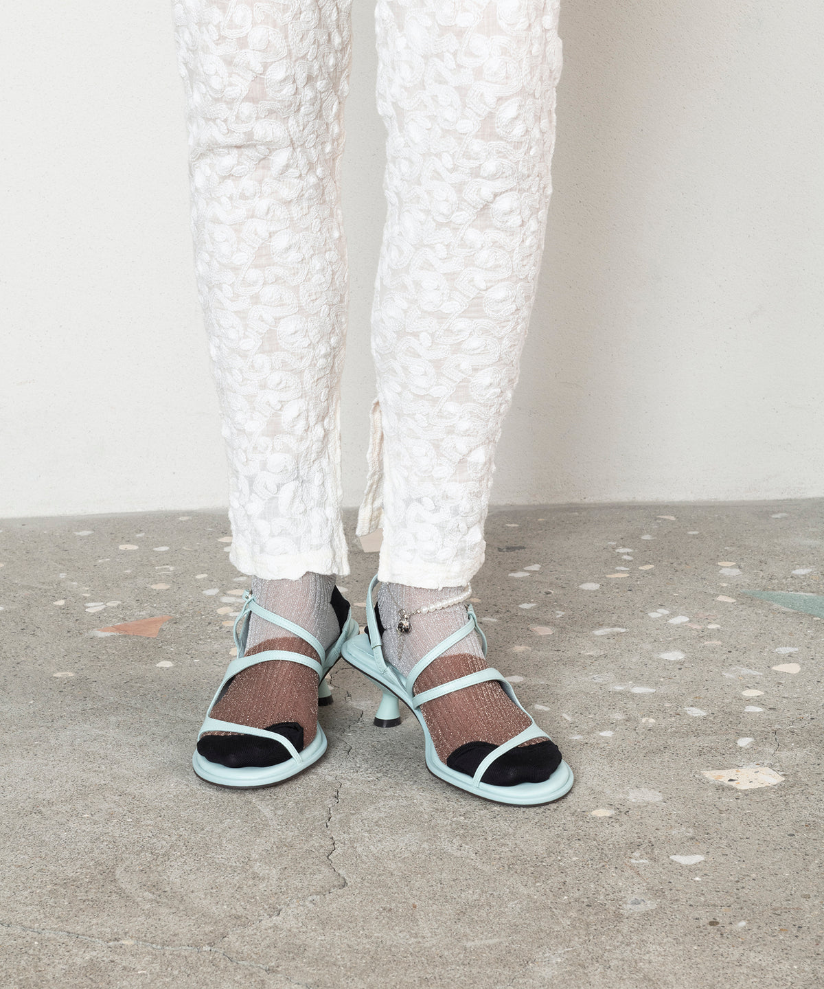 SHEER BICOLOR RIB SOCKS WITH ANKLET