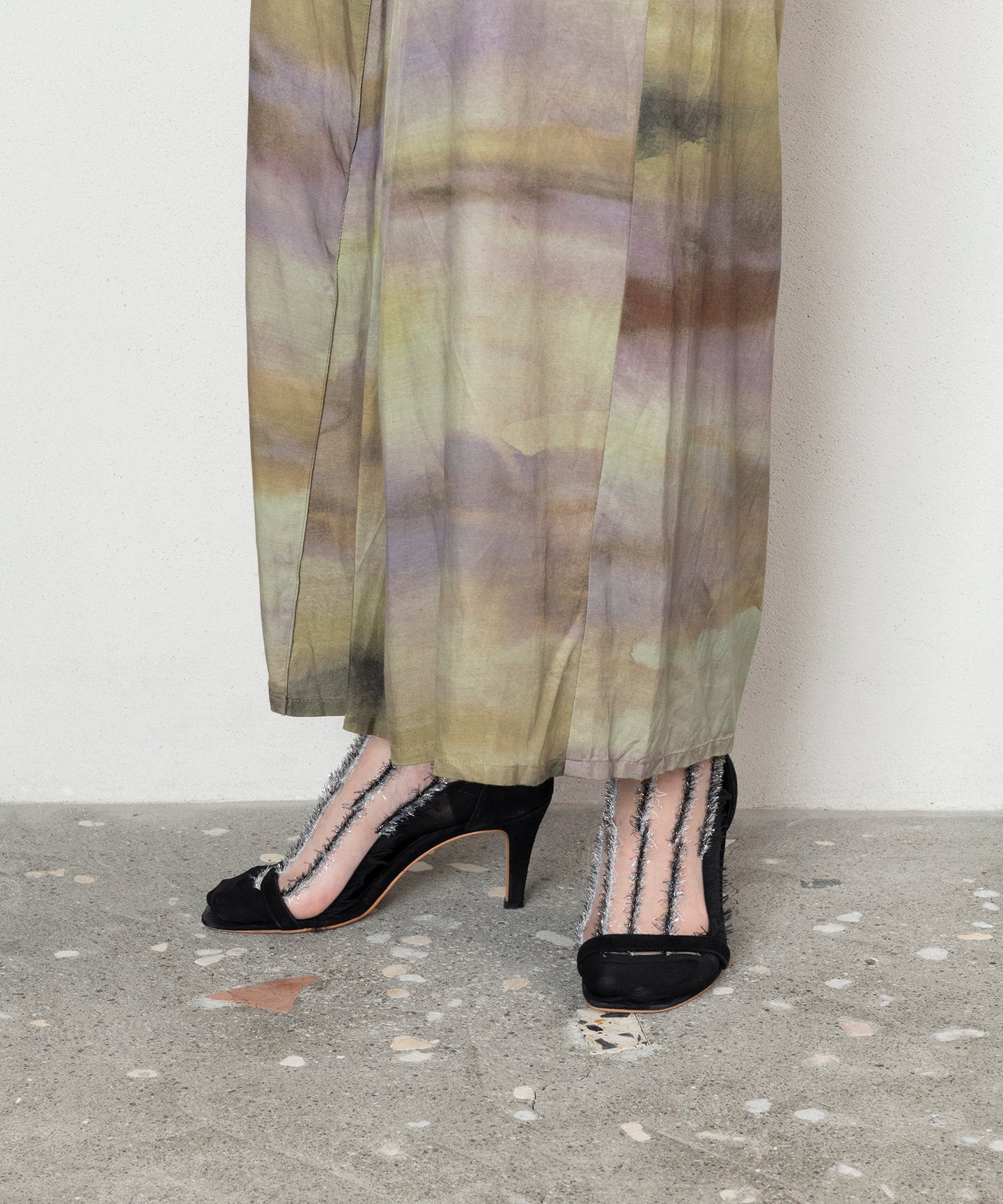 STRIPE LINED SHEER SOCKS