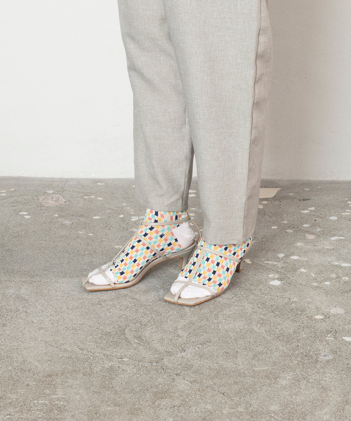 BUMPY CHECKERD SOCKS