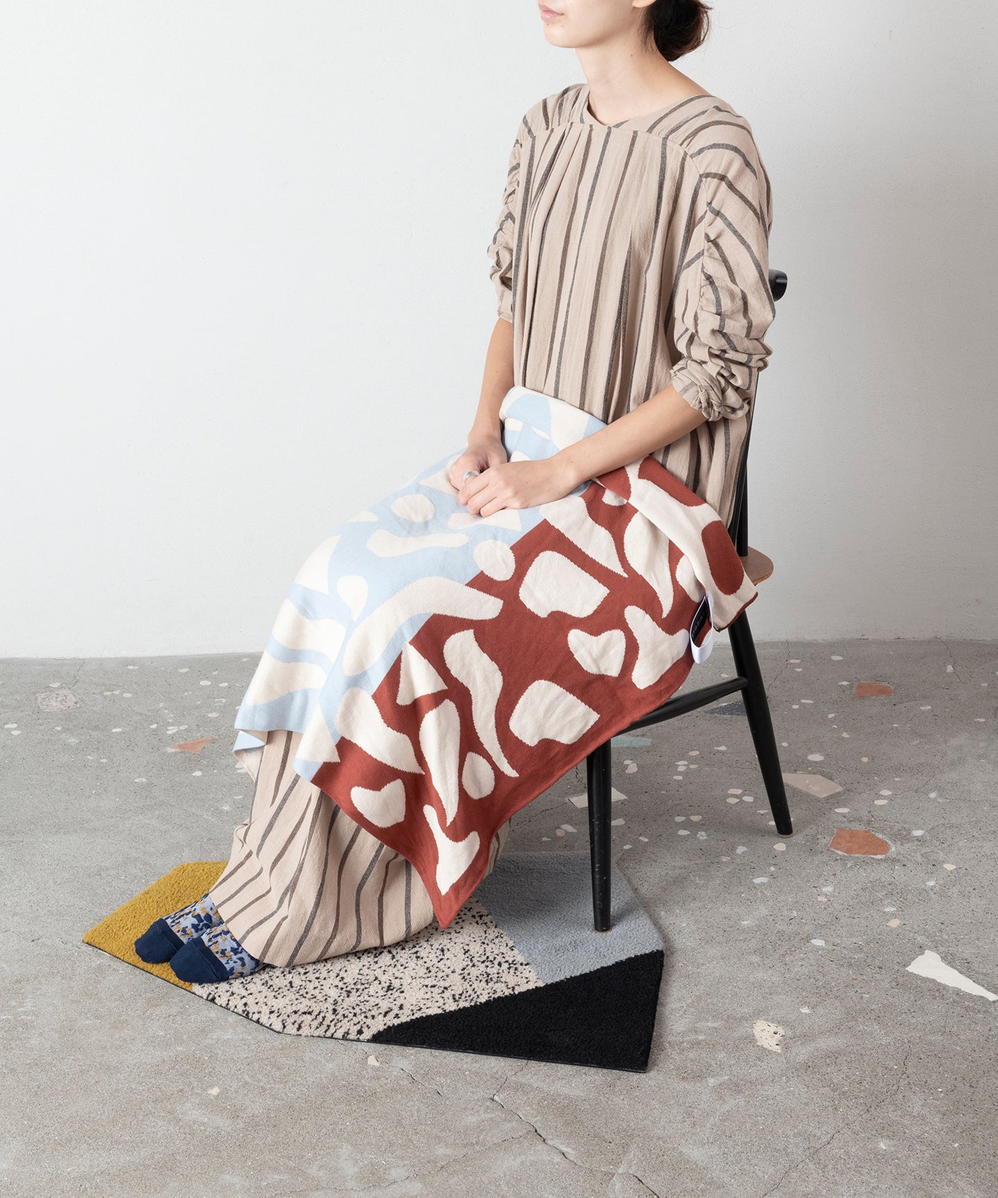 COLLAGE KNIT BLANKET