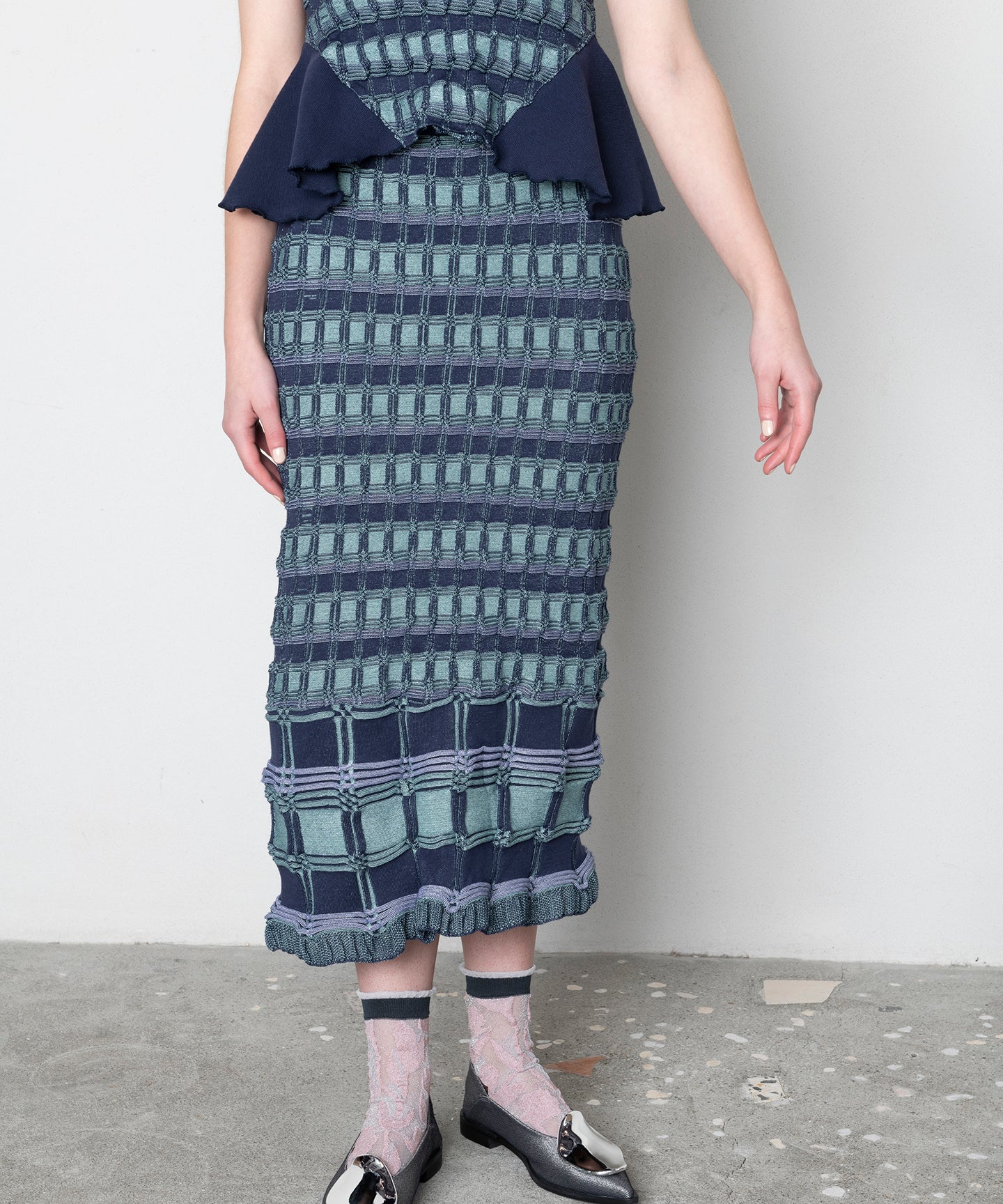 BUMPY CHECK KNIT SKIRT