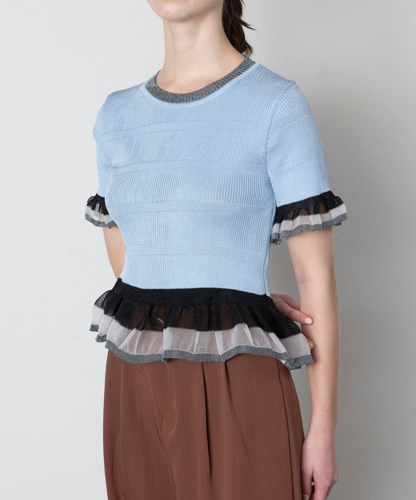 RIB FRILL KNIT WEAR