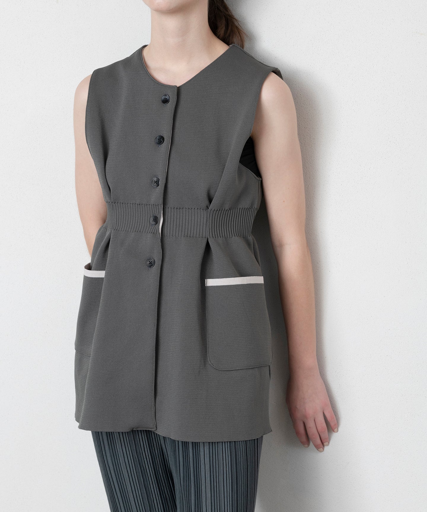 COLOR KNIT GILET
