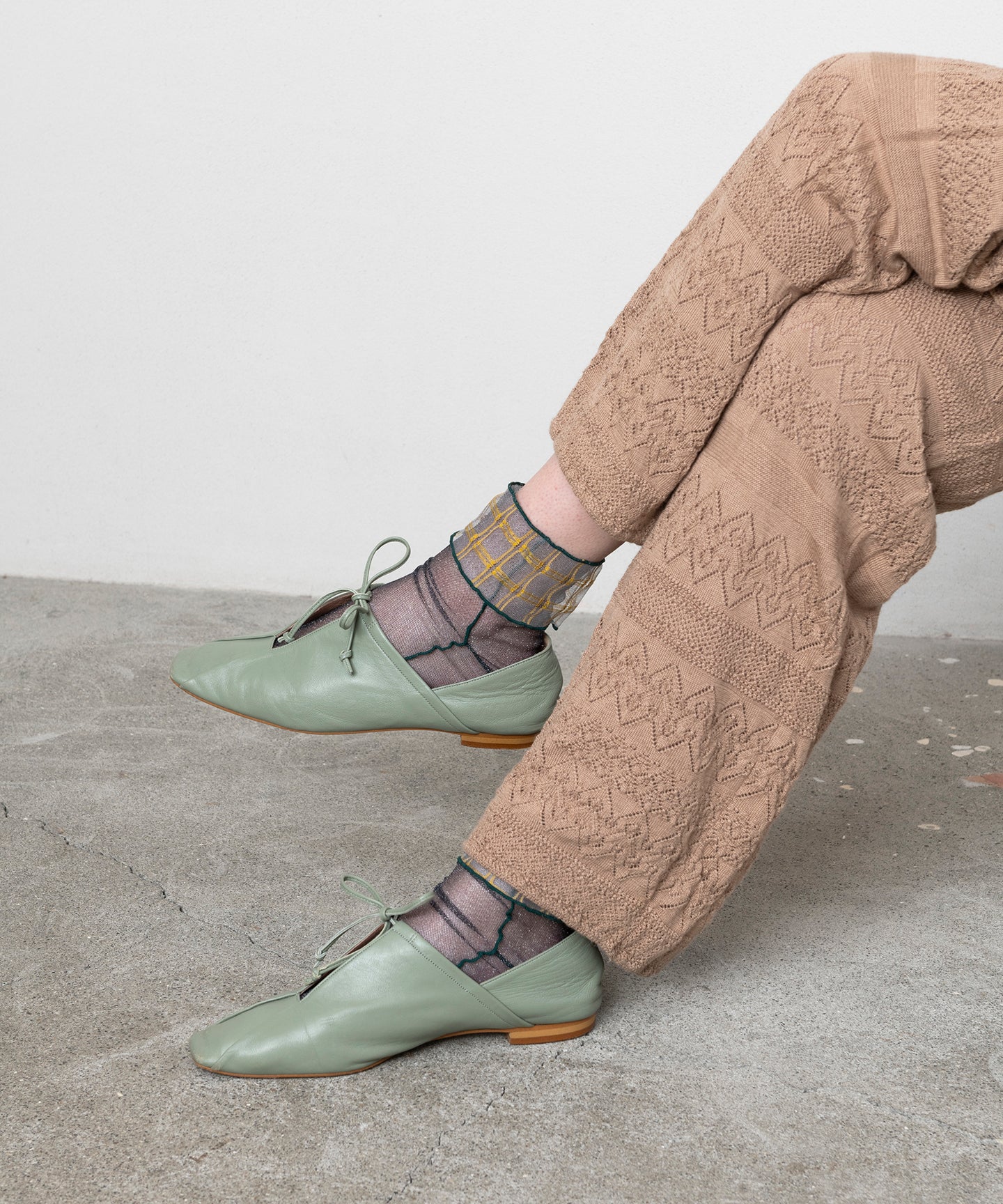 CHECK TULLE SOCKS