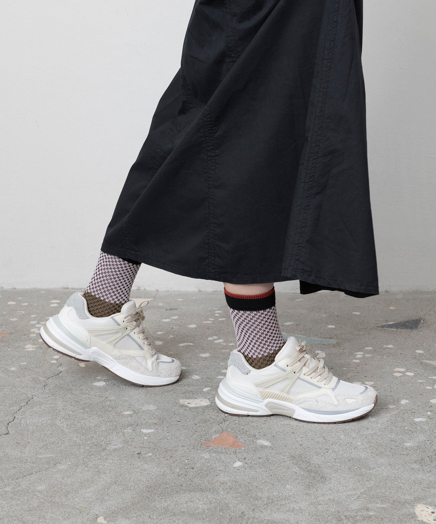 BORDER MESH SOCKS