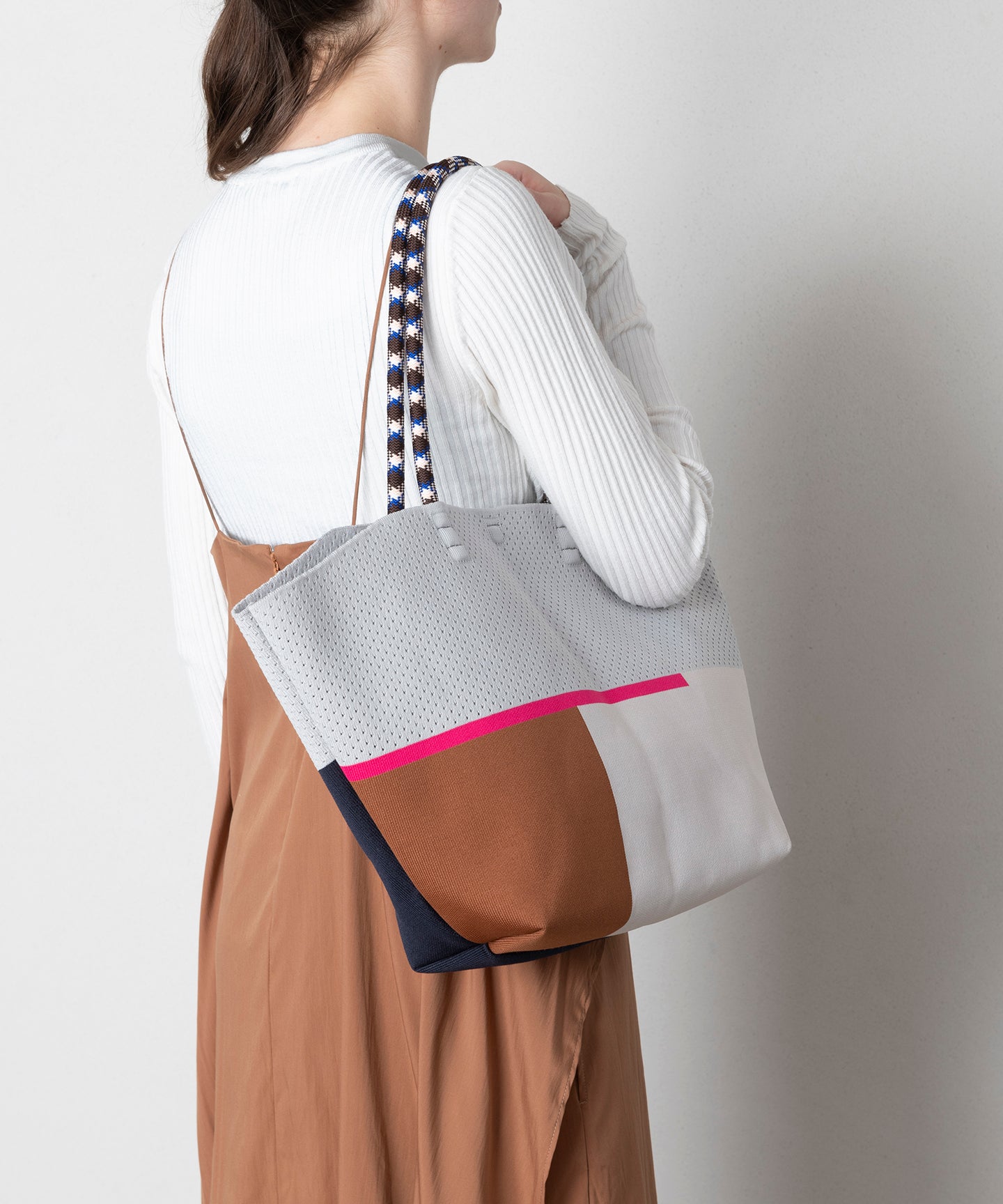HALF MESH KNIT BAG