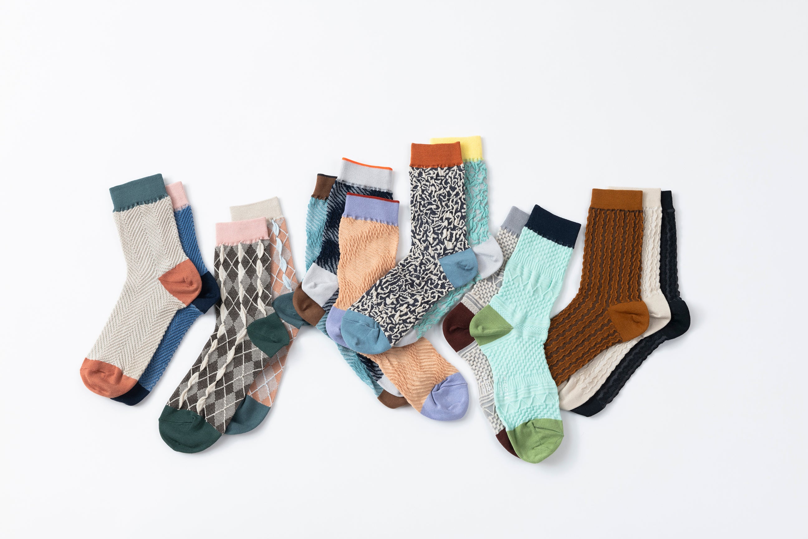 BUMPY ARGYLE SOCKS
