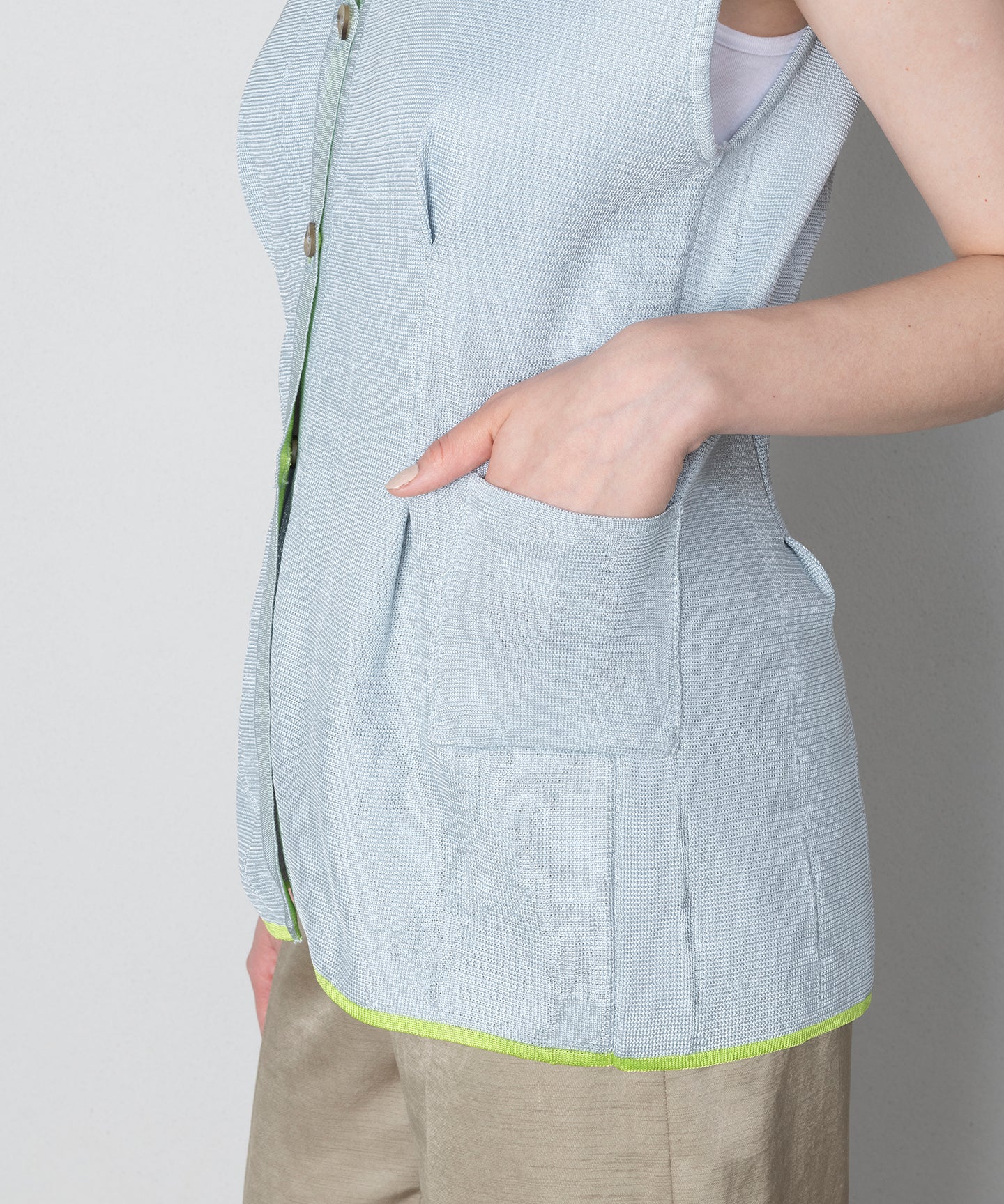 KNIT GILET CARDIGAN