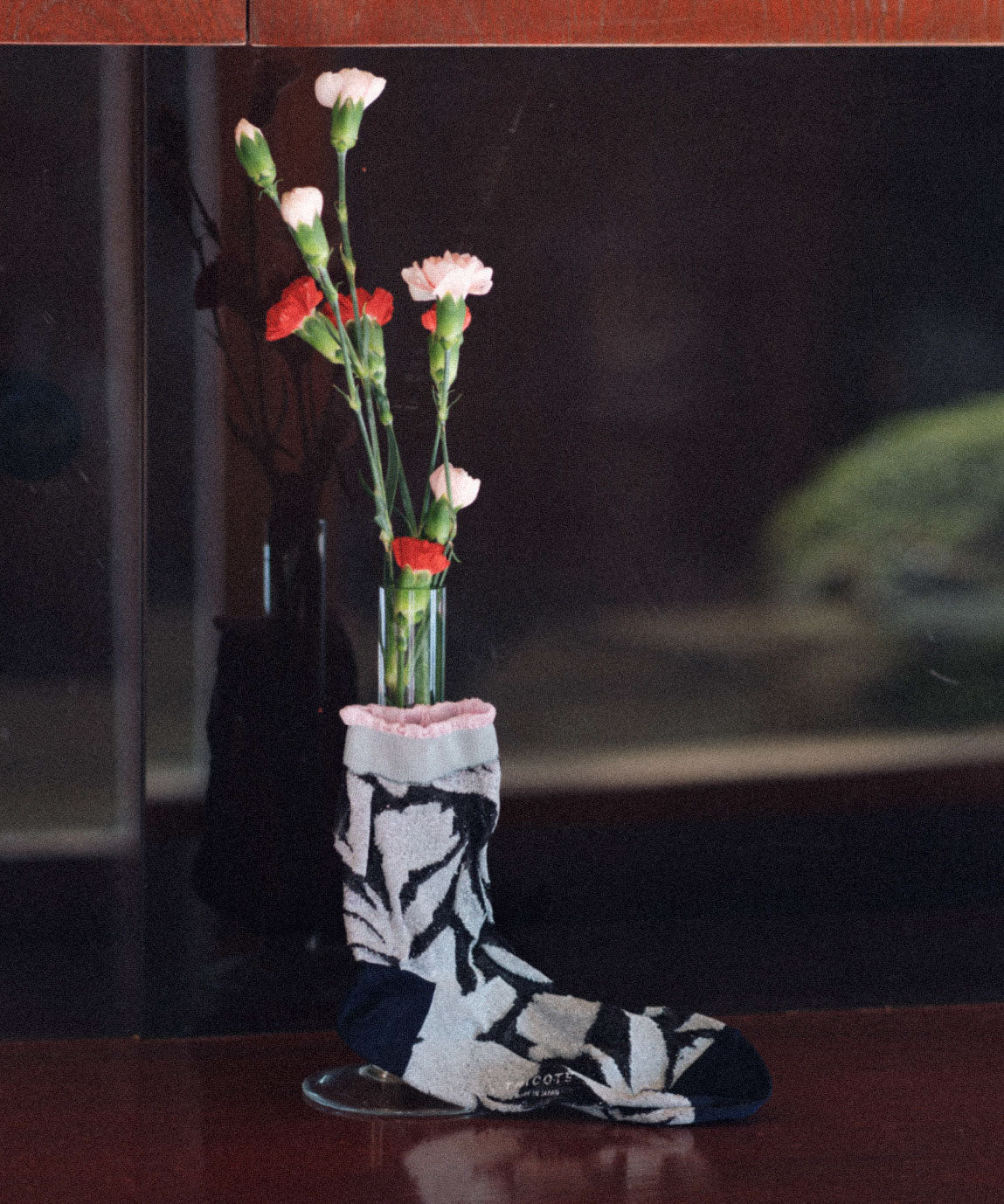 FLOWER LAME SOCKS