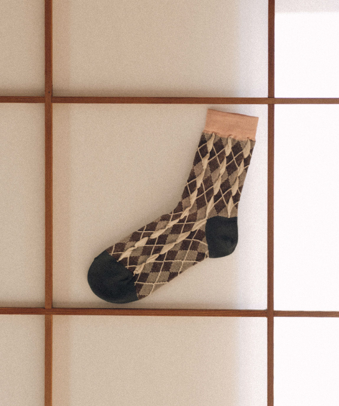 BUMPY ARGYLE SOCKS
