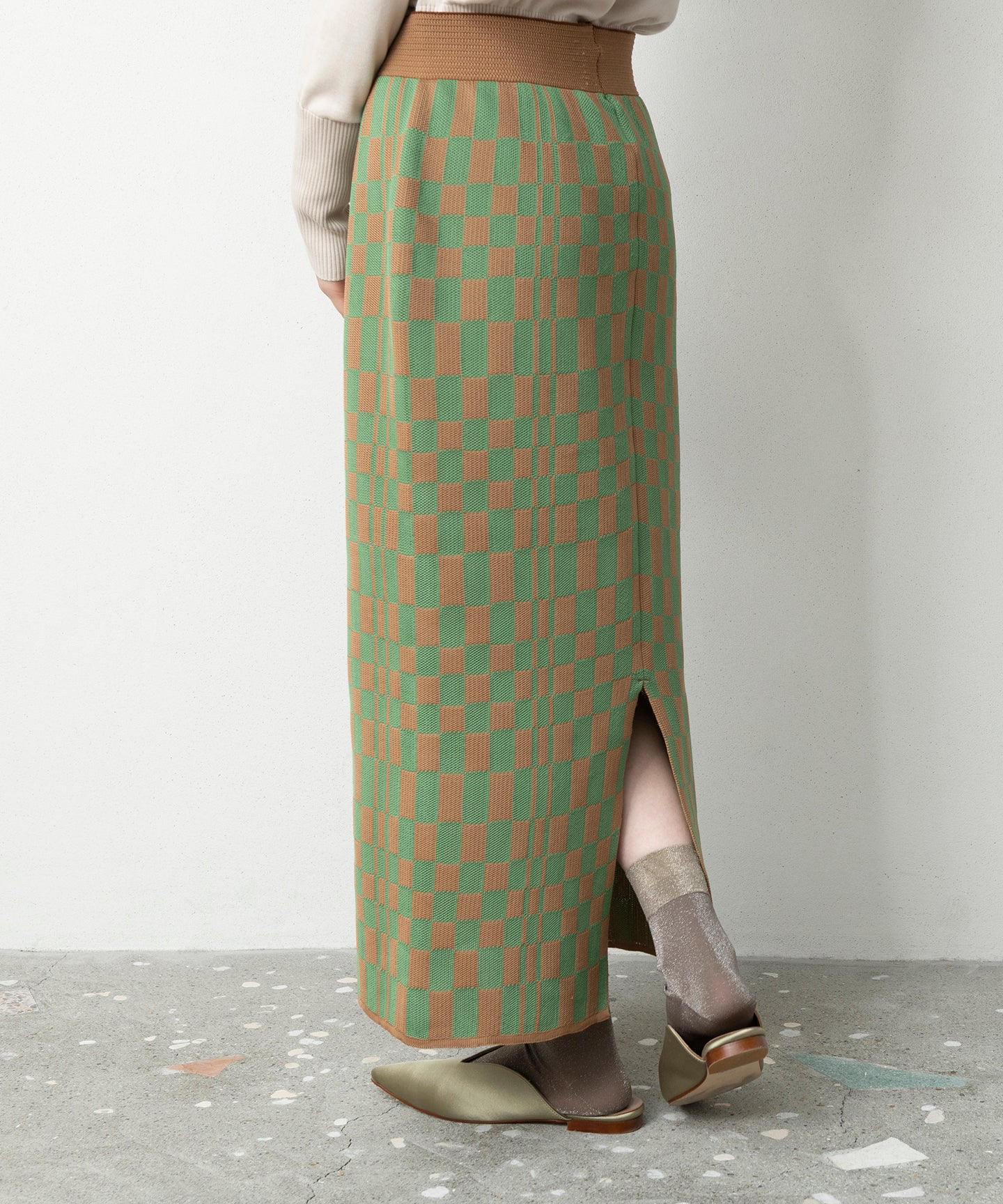 CHECKERED PATTERN SKIRT