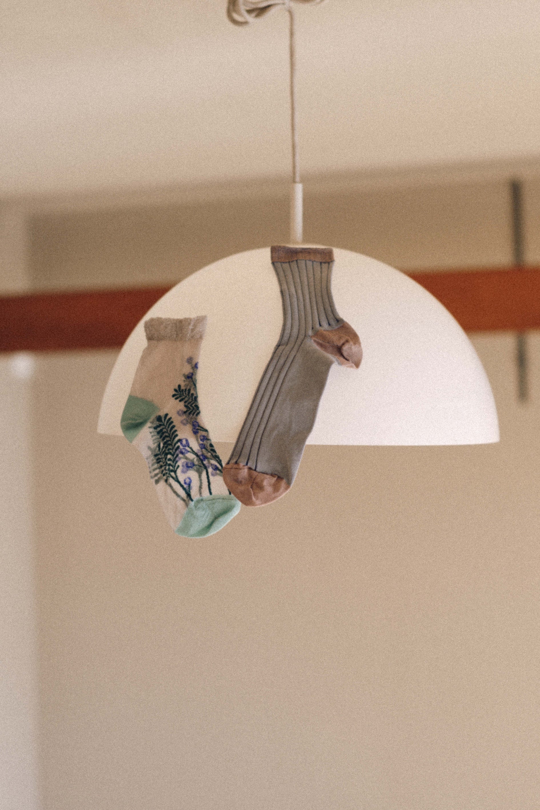 SEE-THROUGH RIB SOCKS