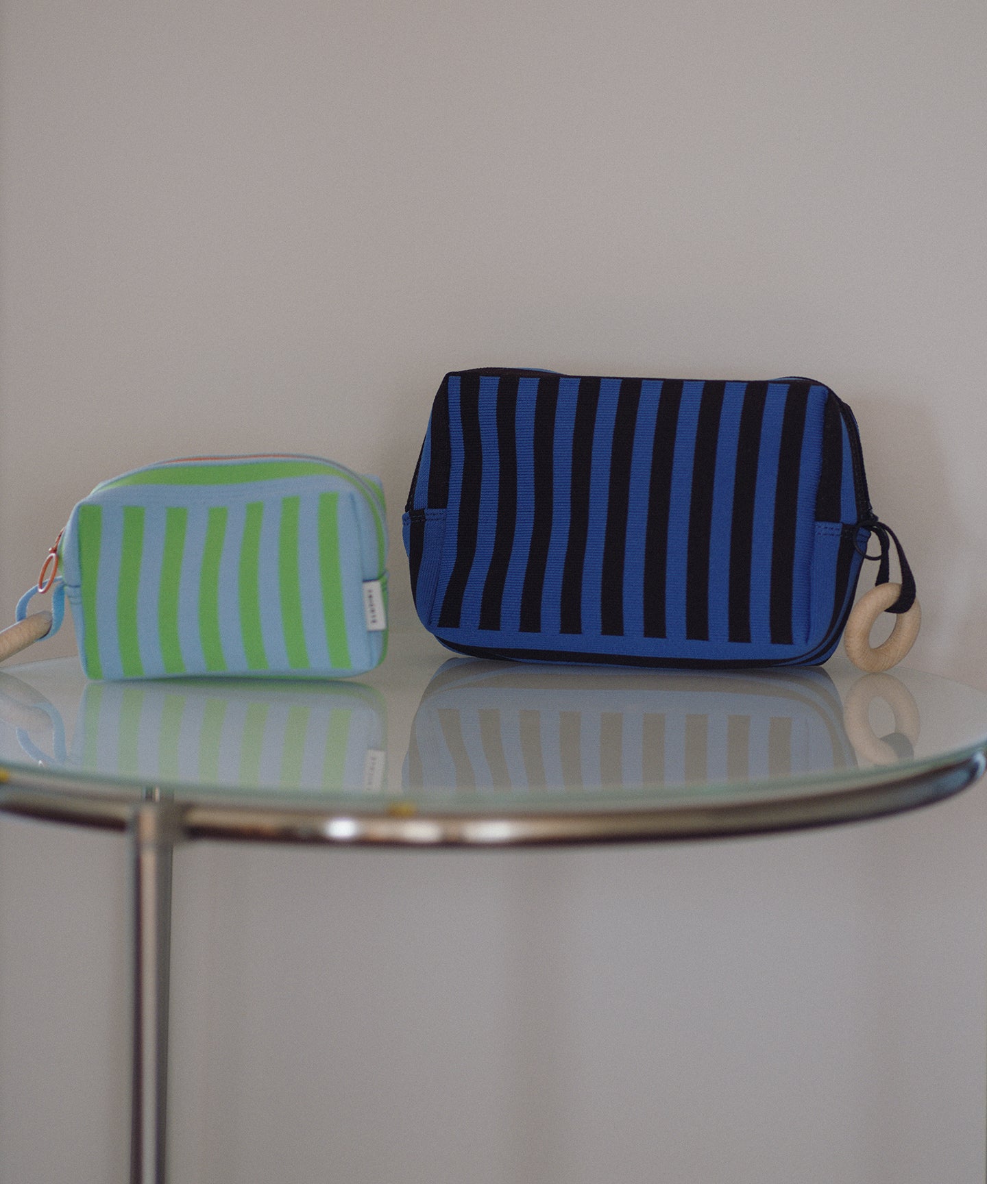 STRIPE KNIT POUCH small