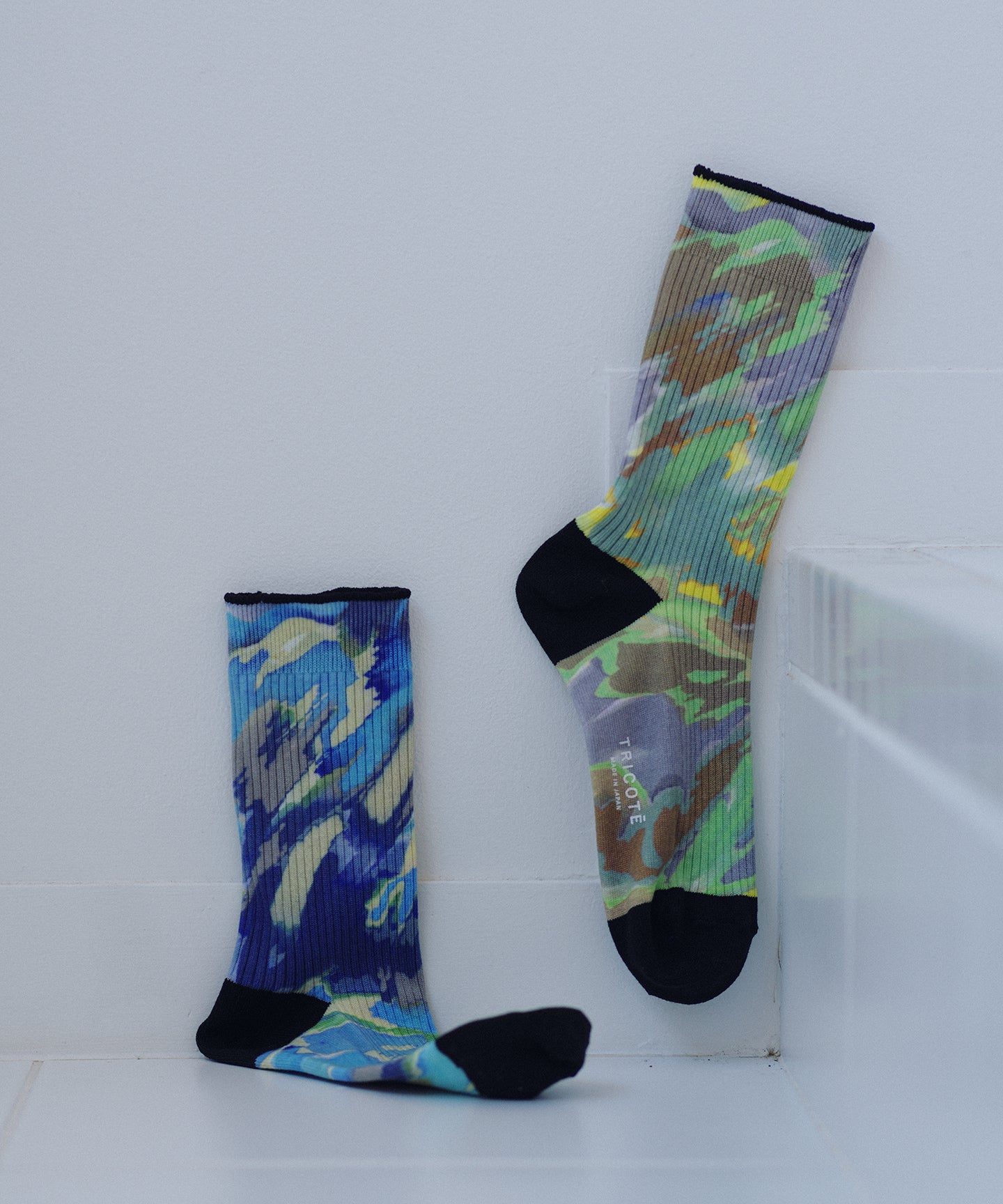 MARBLE PATTERN SOCKS