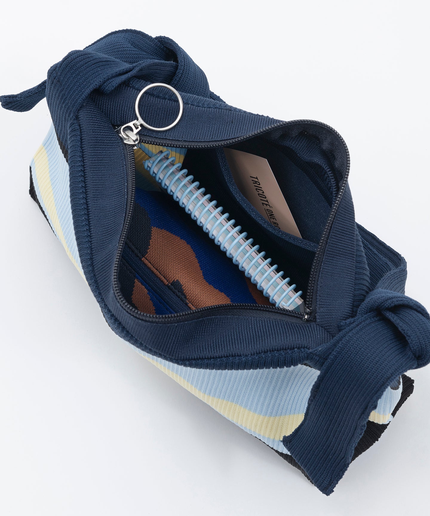 SHOULDER POUCH BAG