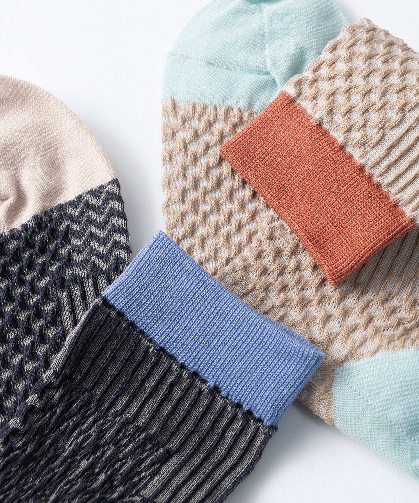 BUMPY PATCHWORK SOCKS