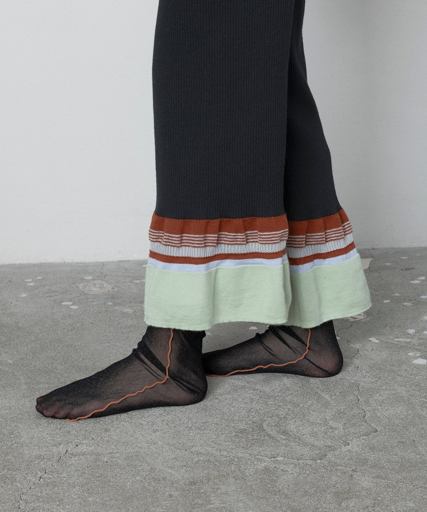 MELLOW FLOCKED MESH SOCKS