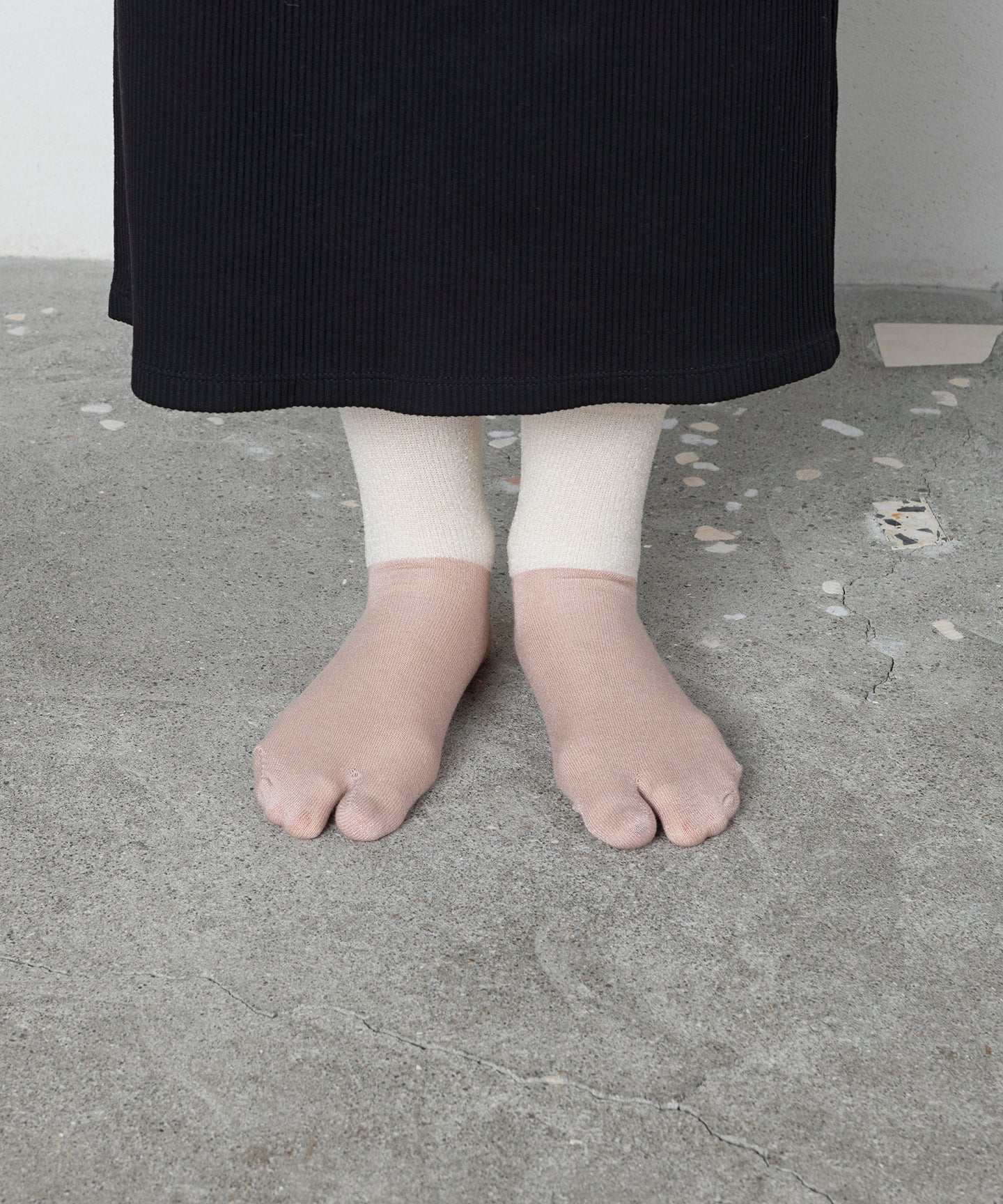 VELOR LAME TABI SOCKS