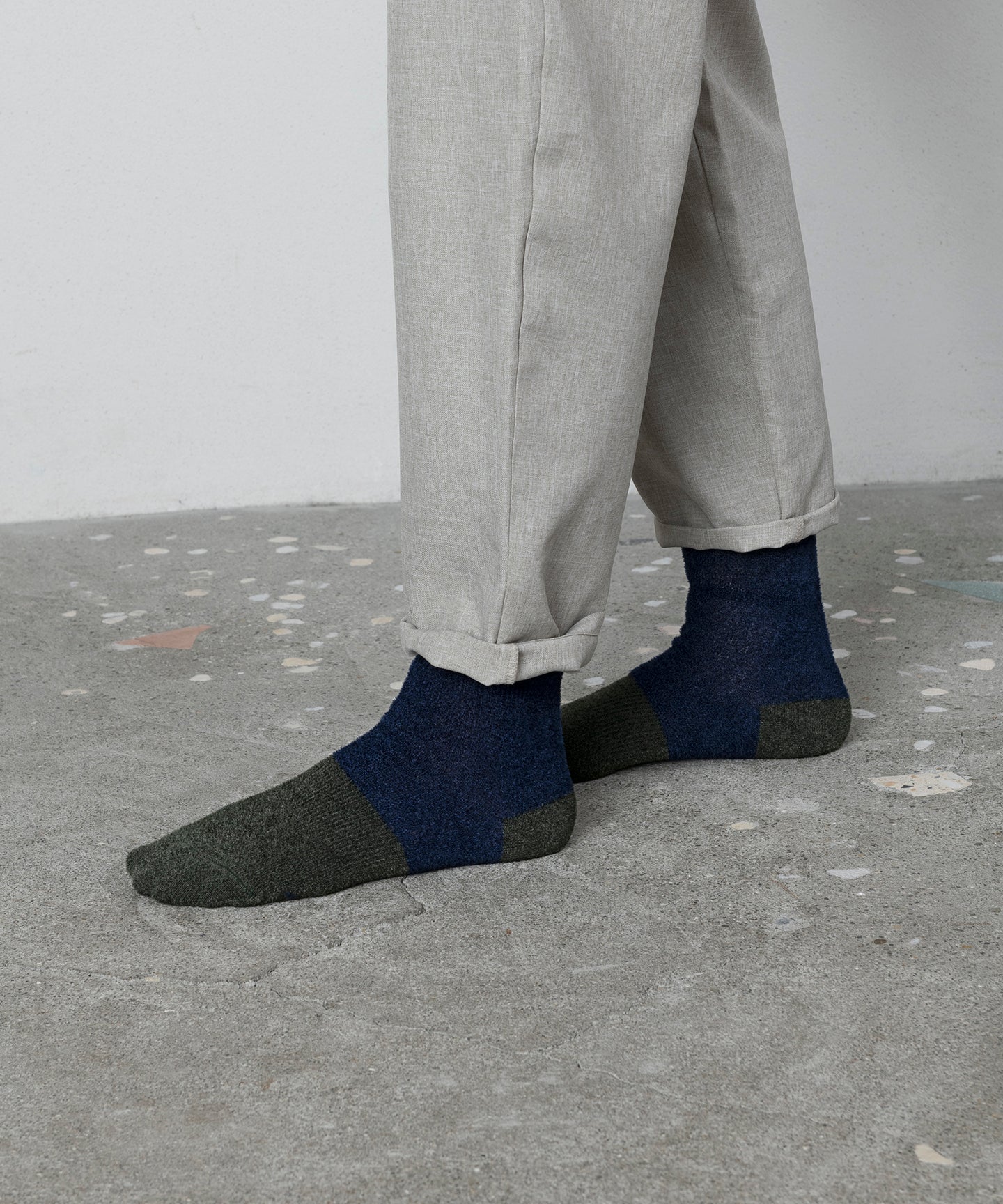 GATHER LOOSE HIGH SOCKS