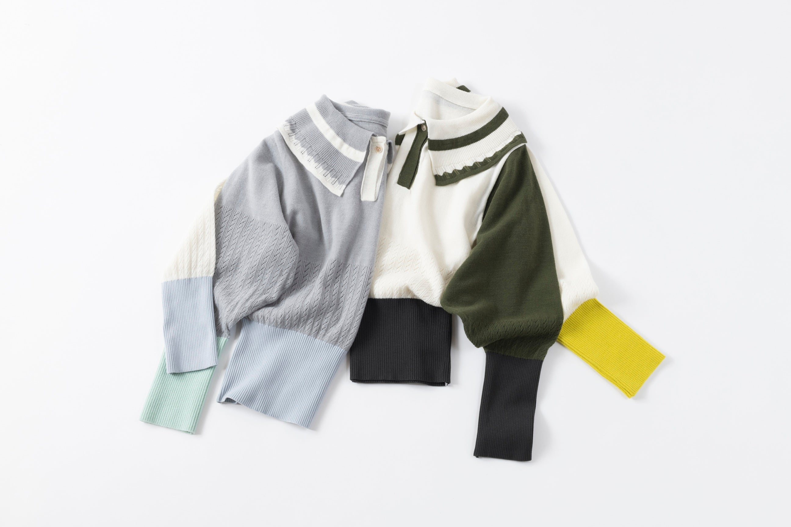 EYELET BIG-COLLAR KNIT