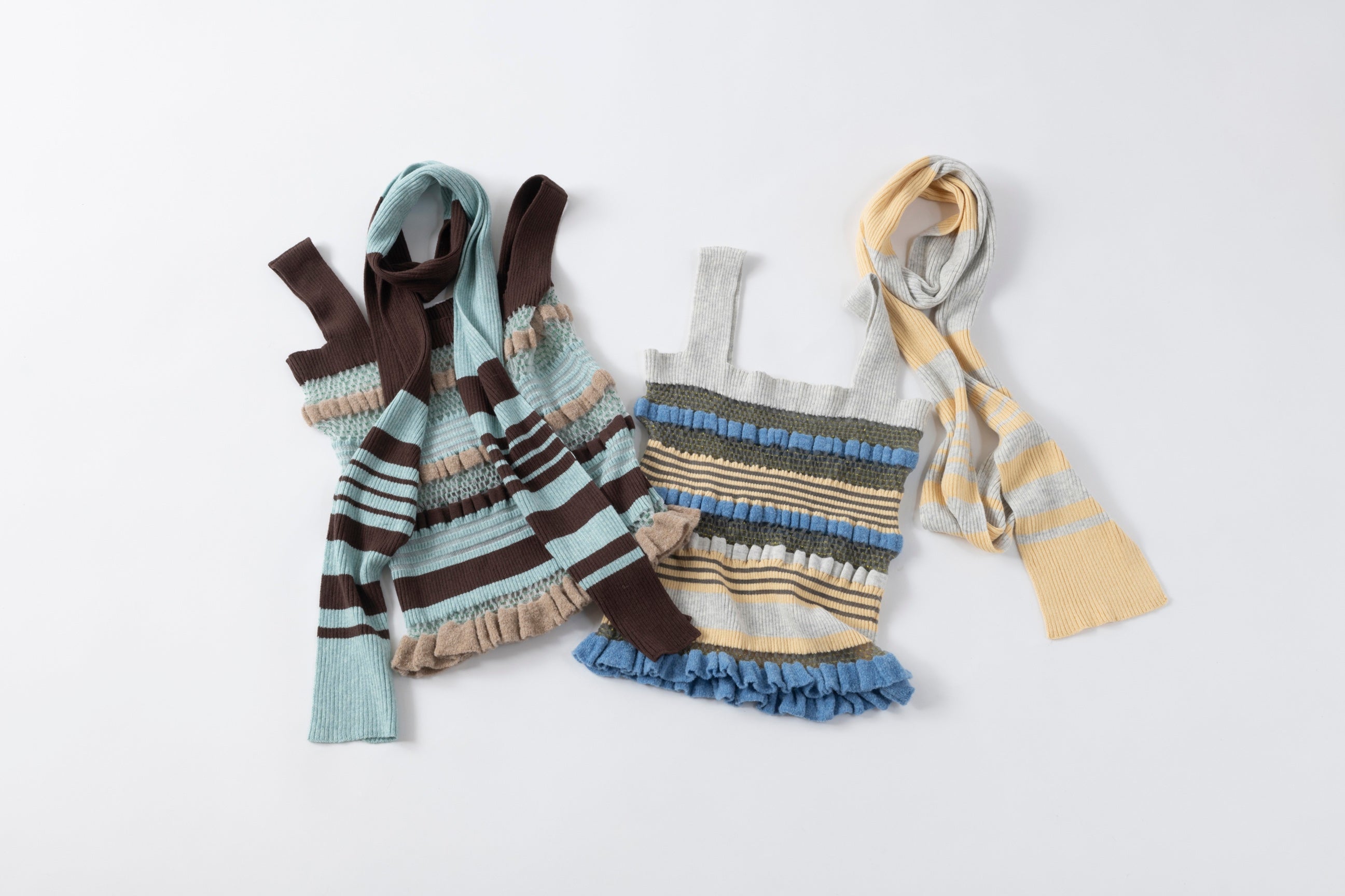 TOP WITH STRIPED SCARF