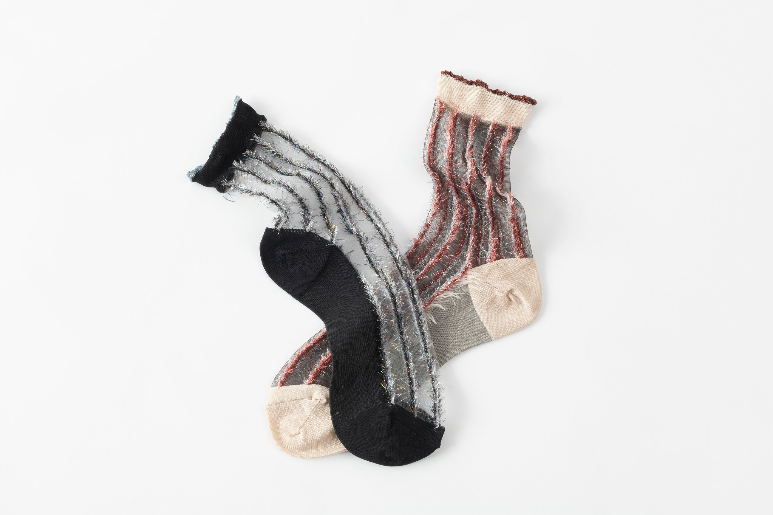 STRIPE LINED SHEER SOCKS