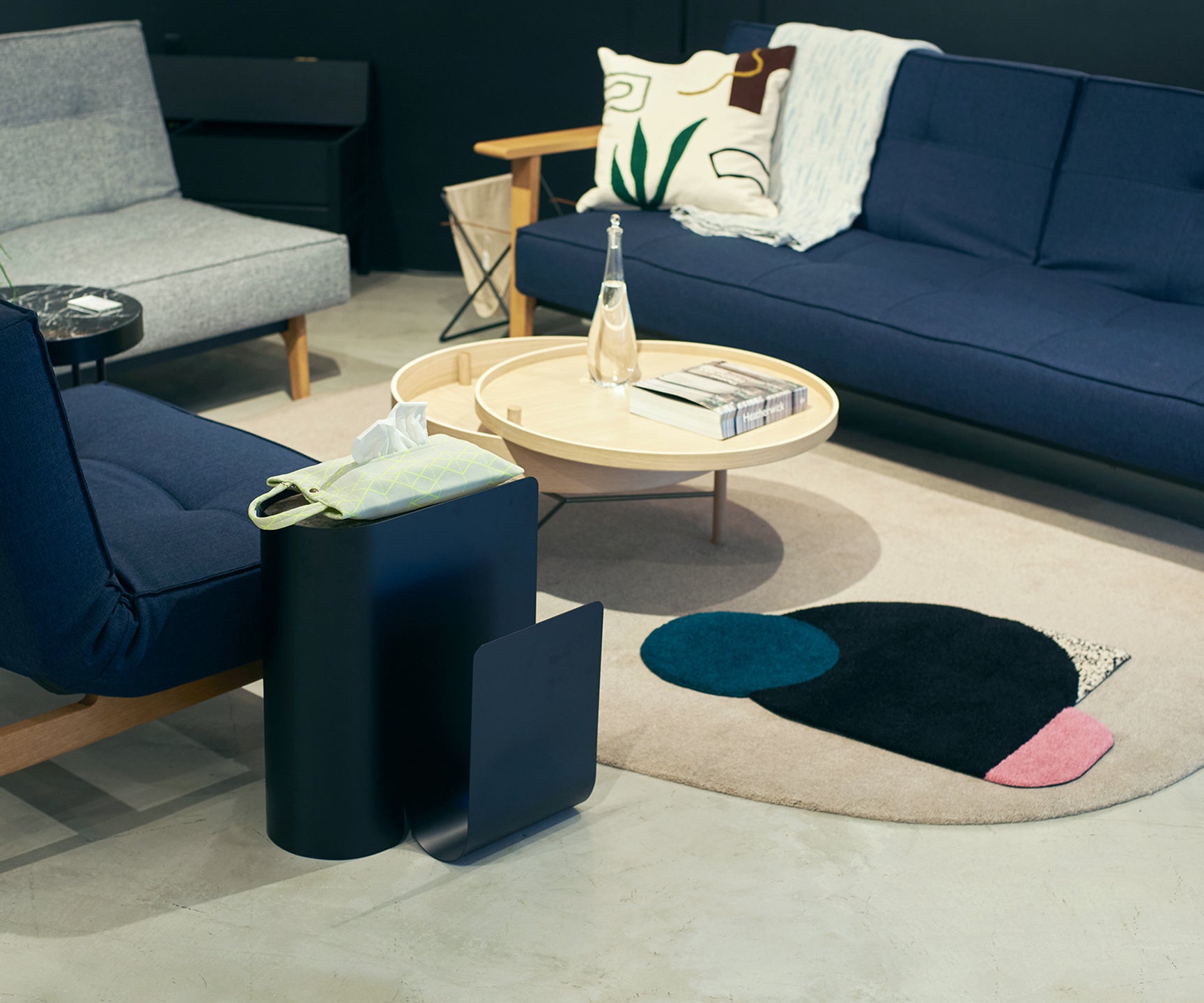 CIRCLE RUG