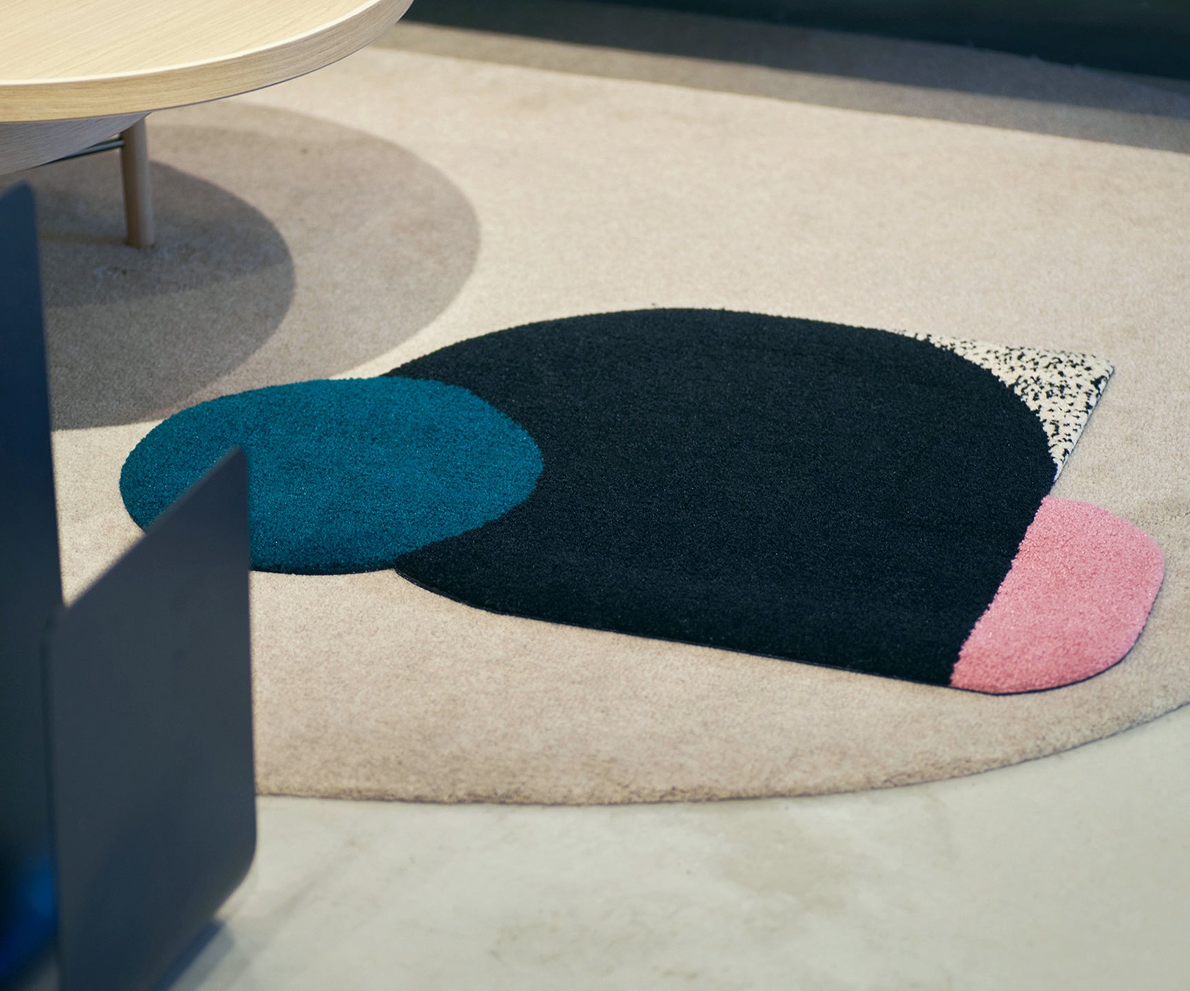 CIRCLE RUG