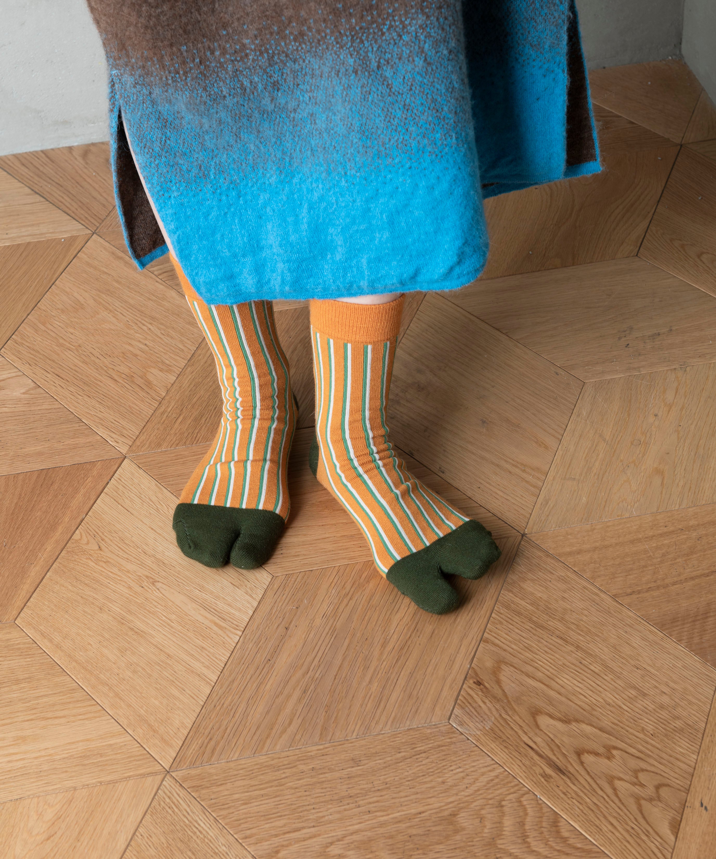STRIPE TABI SOCKS