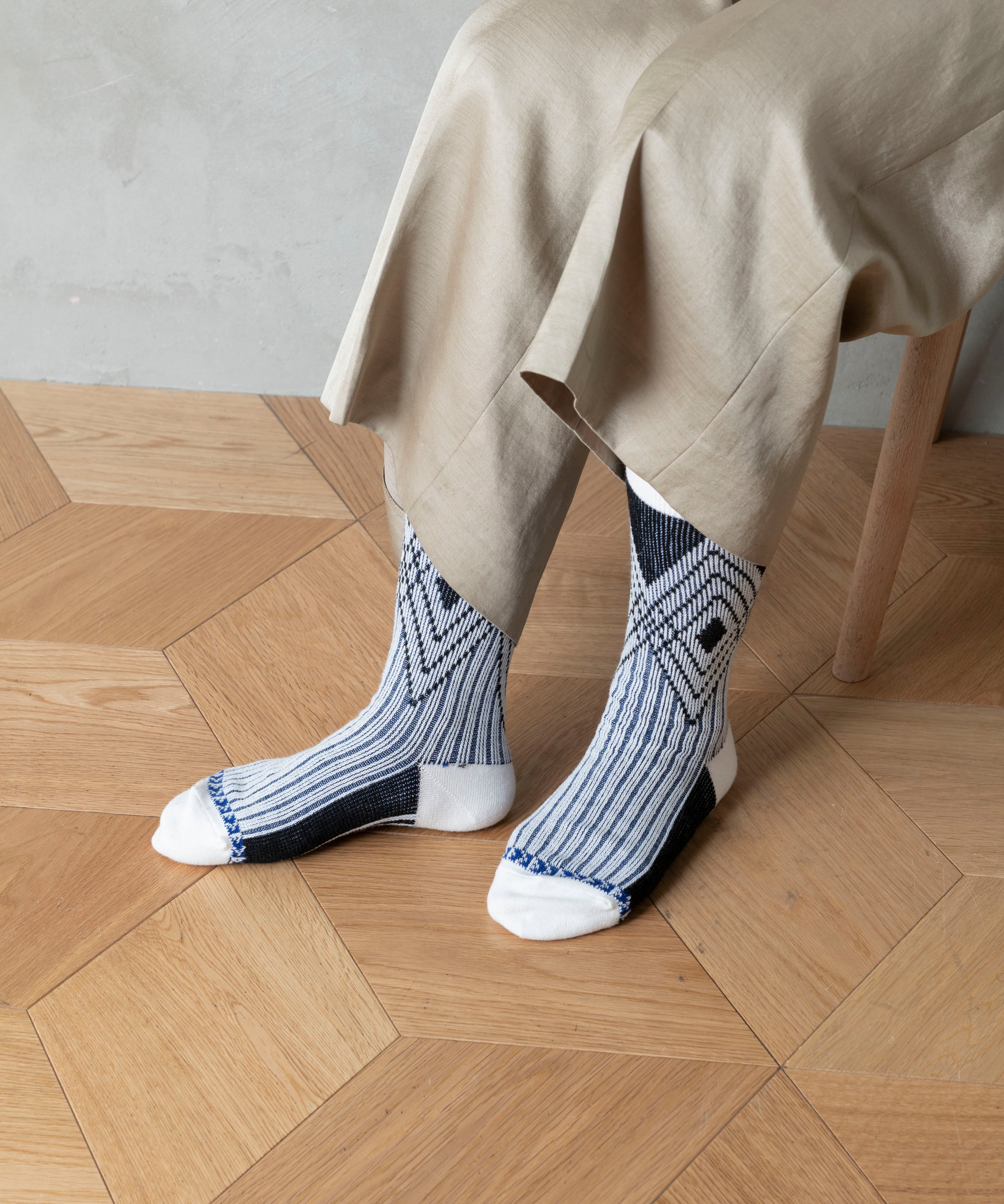 DIAMOND JACQUARD SOCKS