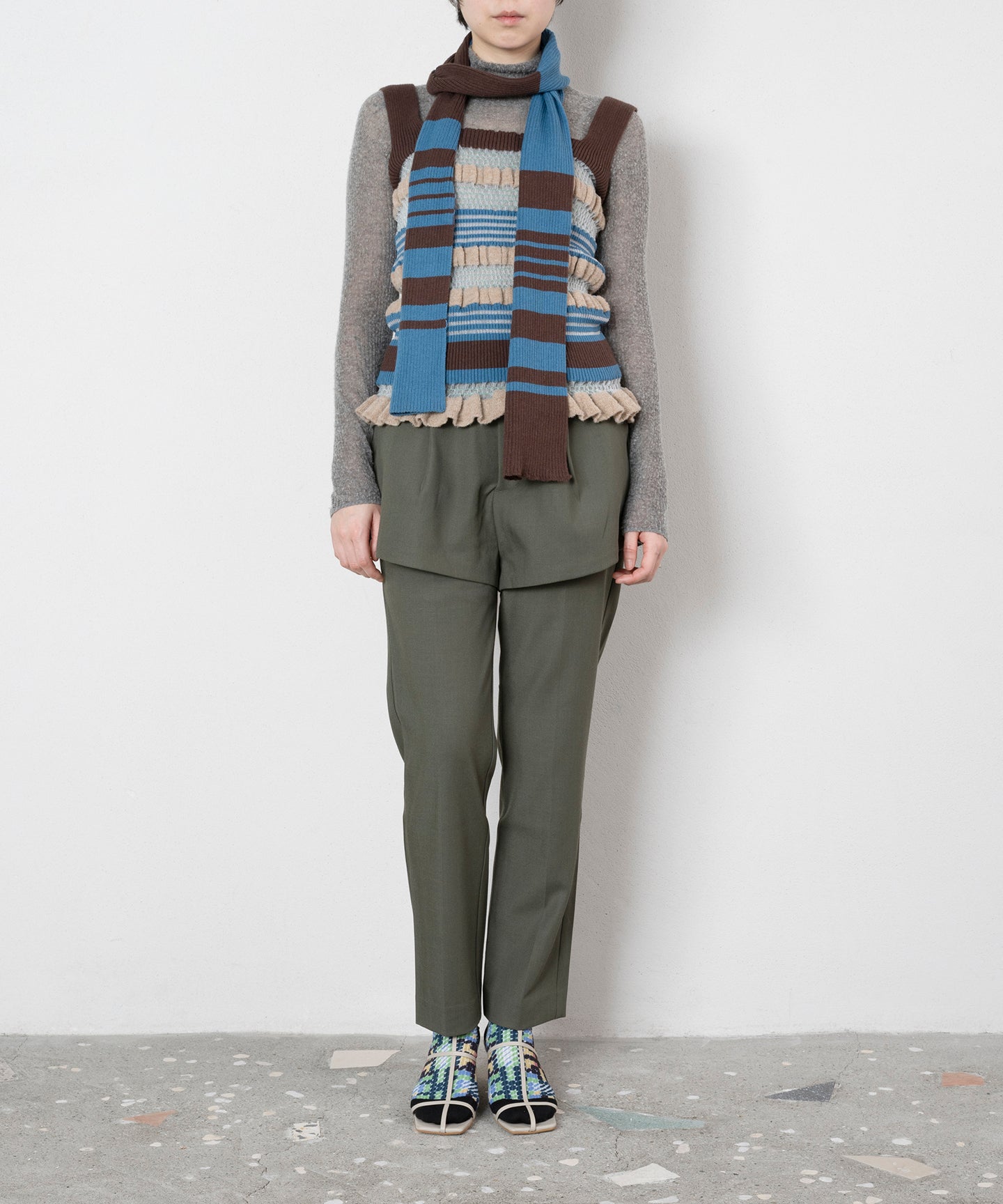 TOP WITH STRIPED SCARF
