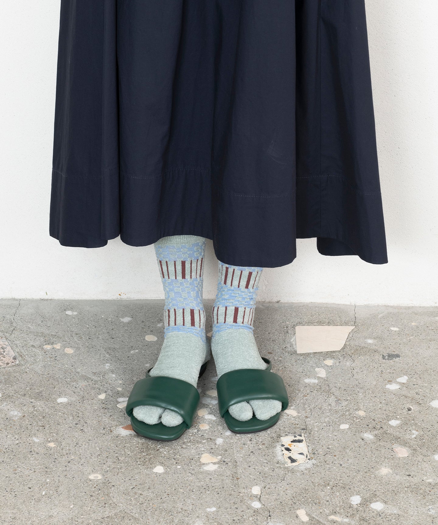 PLAID STRIPED TABI SOCKS