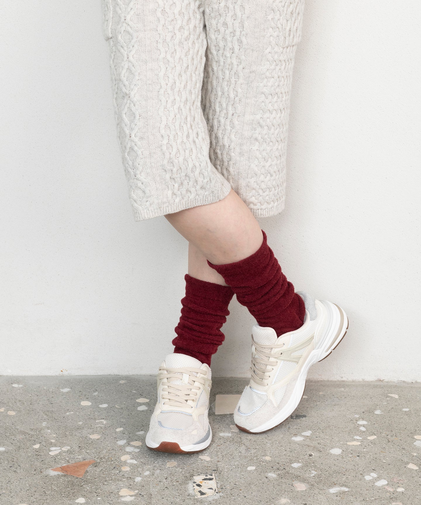 GATHER LOOSE HIGH SOCKS