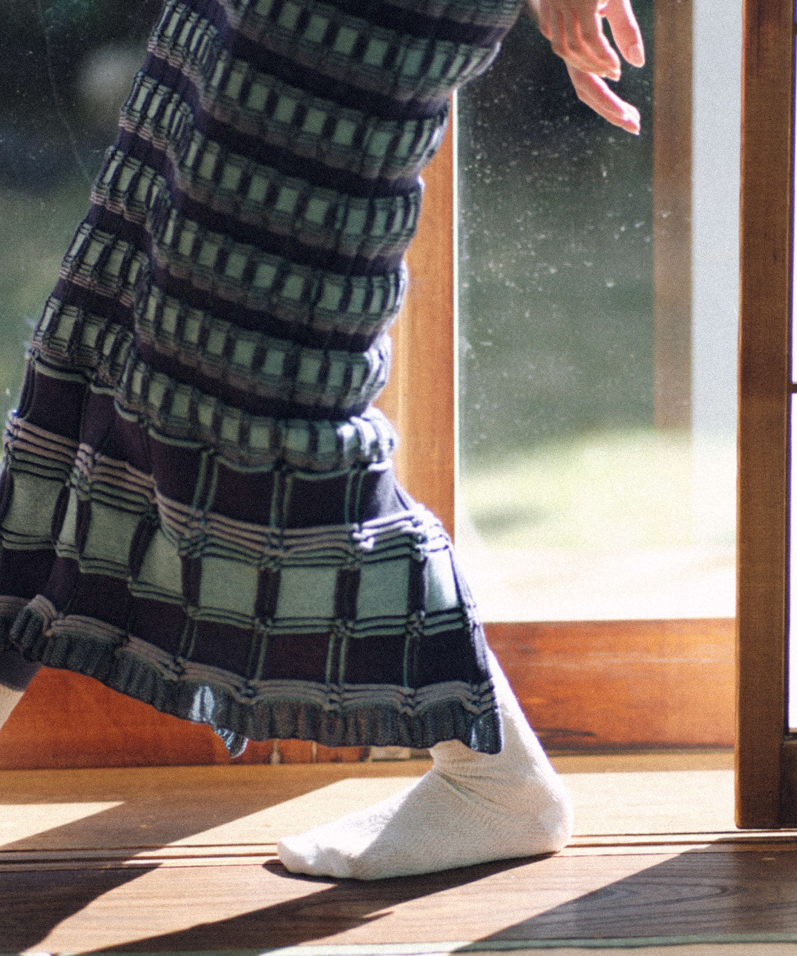 BUMPY CHECK KNIT SKIRT