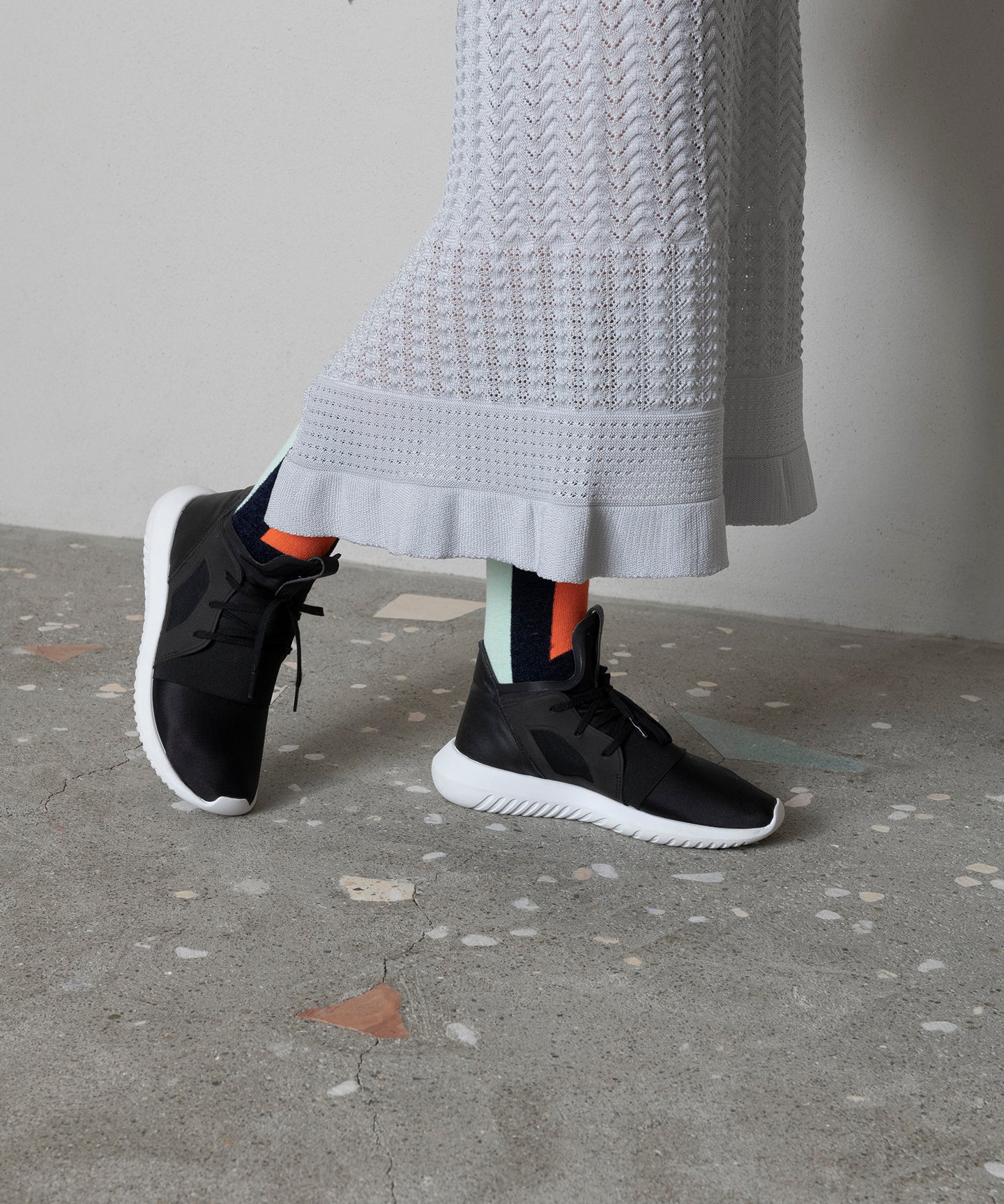 LINE LOGO SOCKS