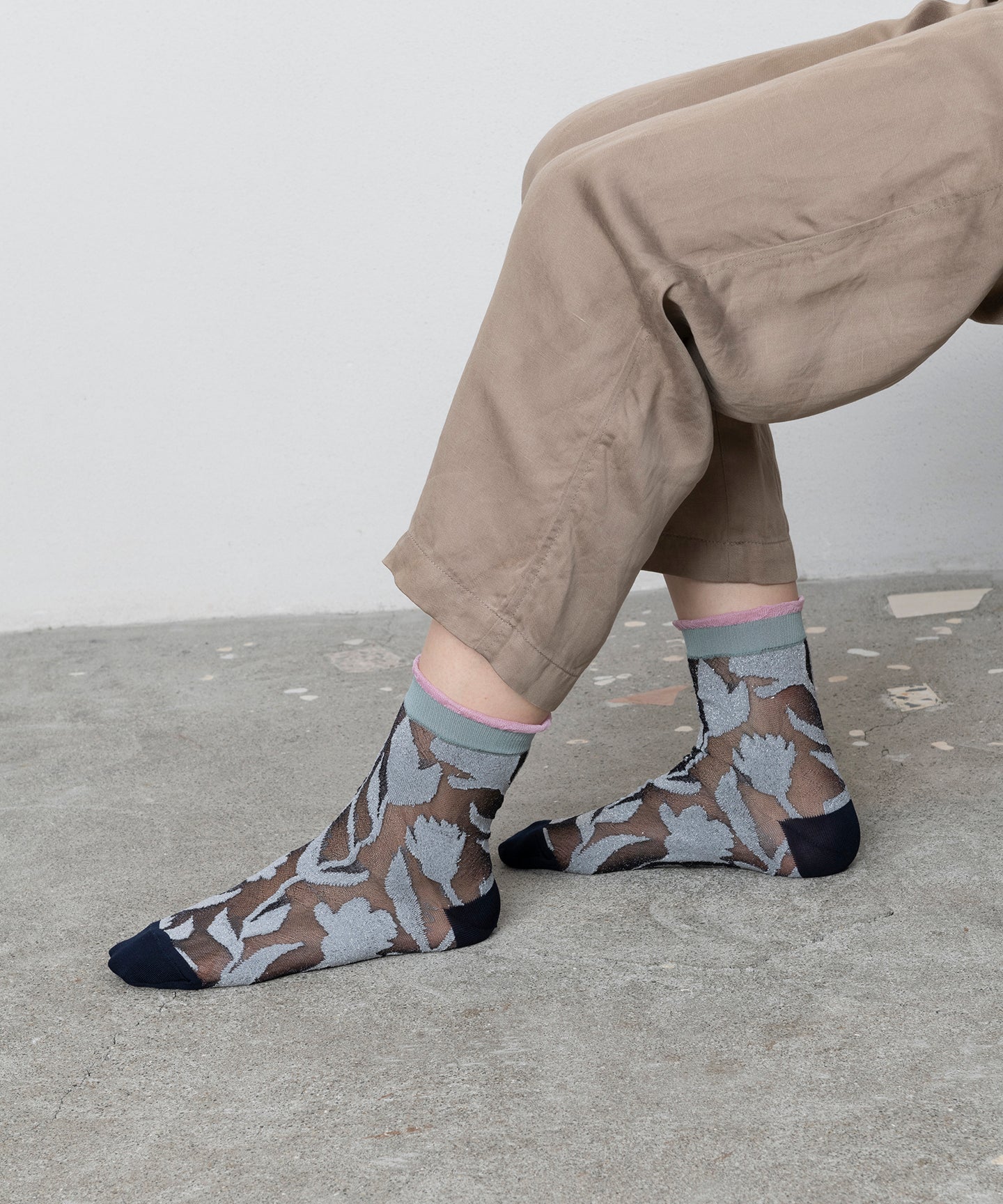FLOWER LAME SOCKS