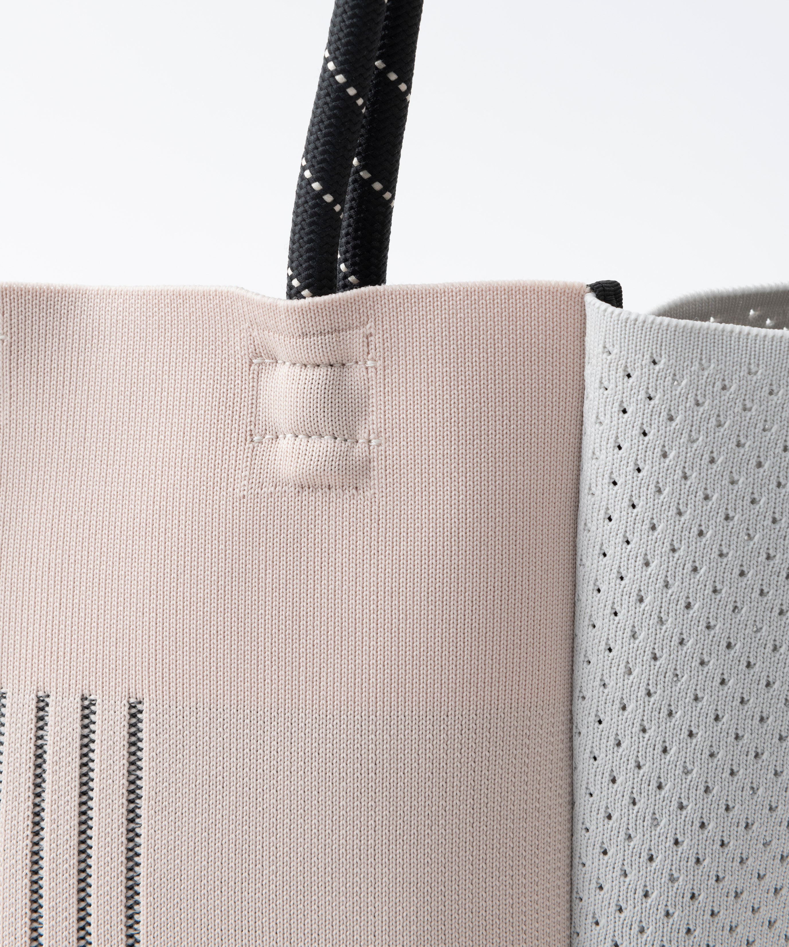 SIDE MESH BAG