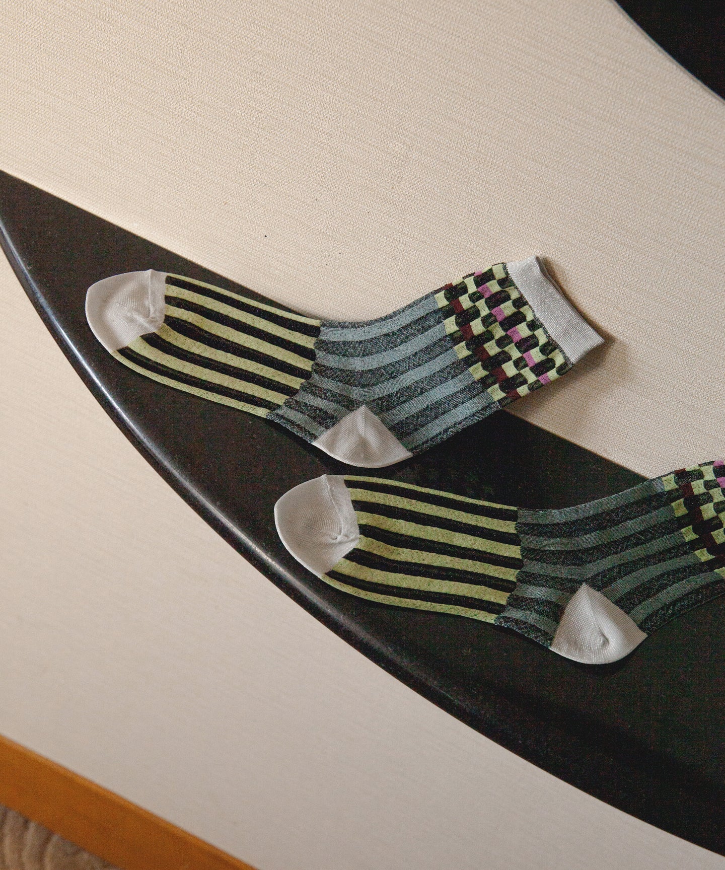 PIXEL STRIPE SOCKS