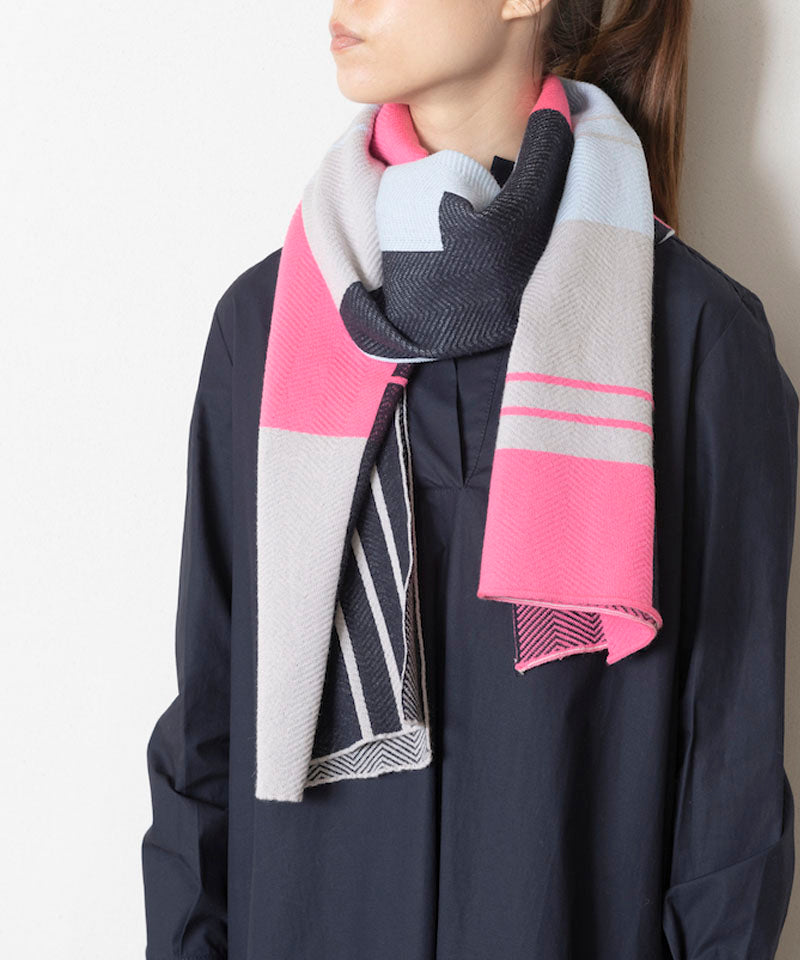 STRIPE CHECKERD MUFFLER