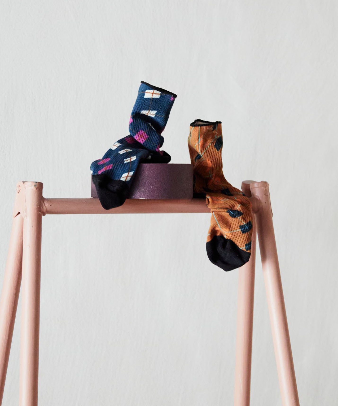 ARGYLE LINK SOCKS