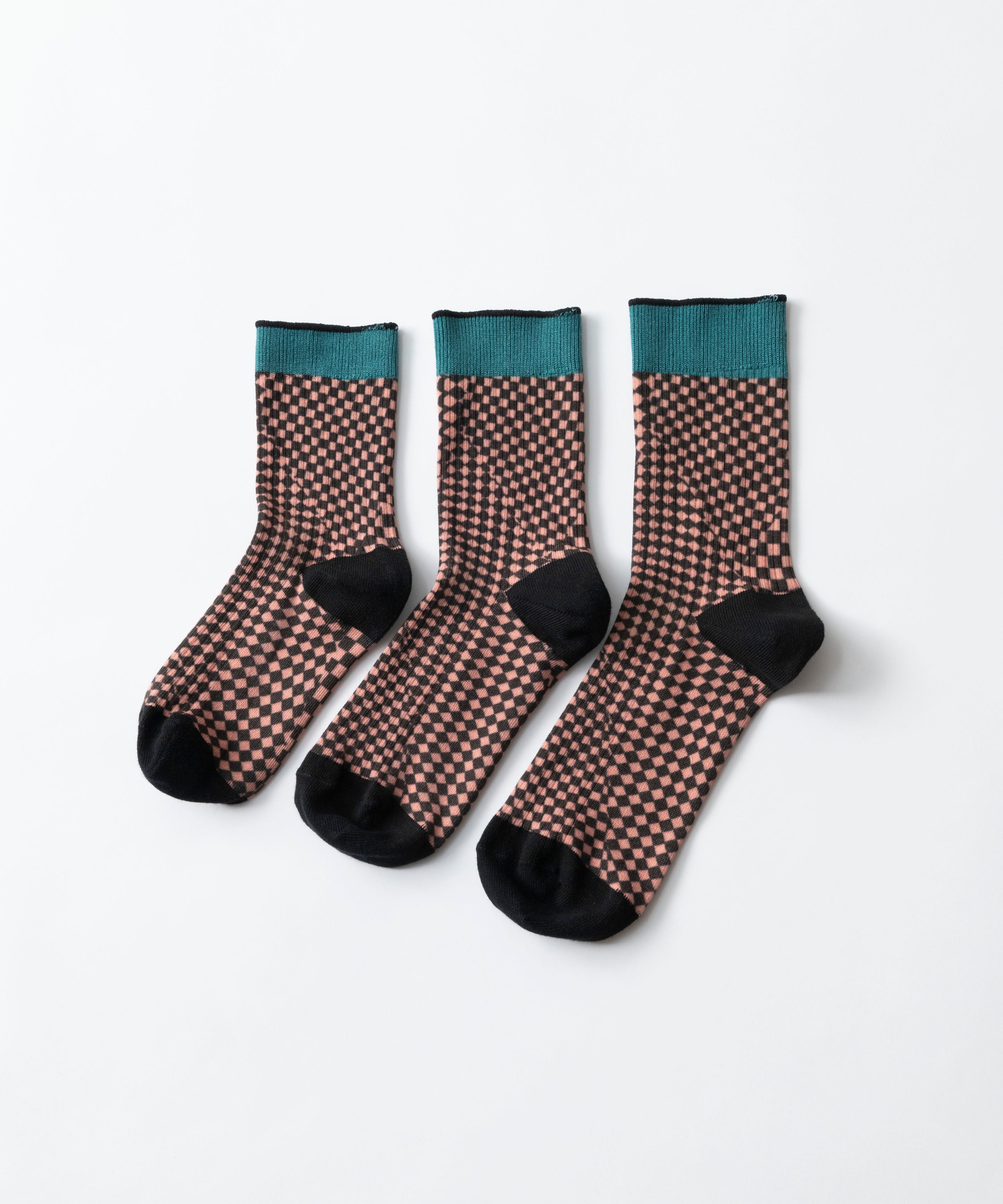 CHECKERD LINK SOCKS