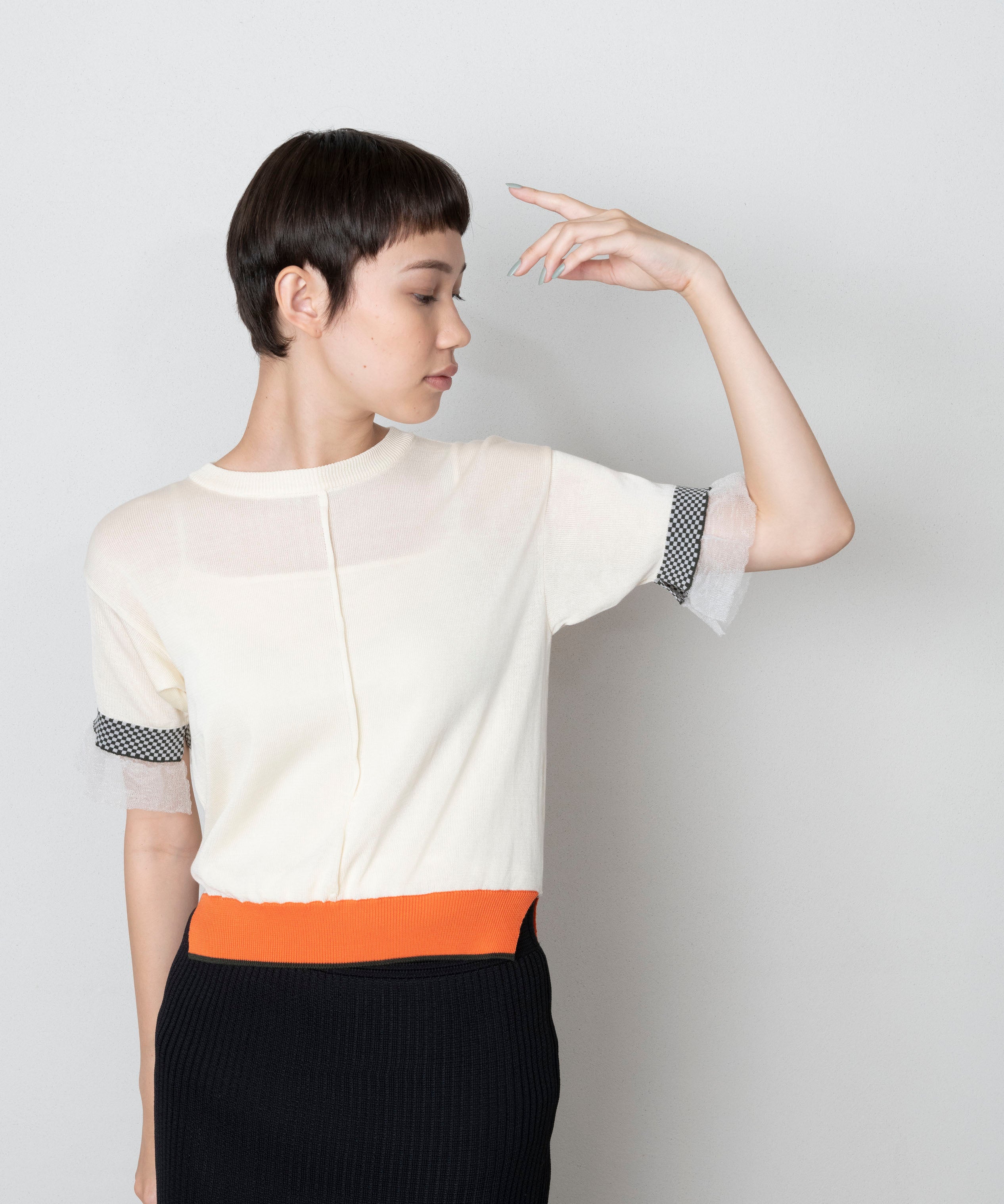 KNIT T-SHIRT
