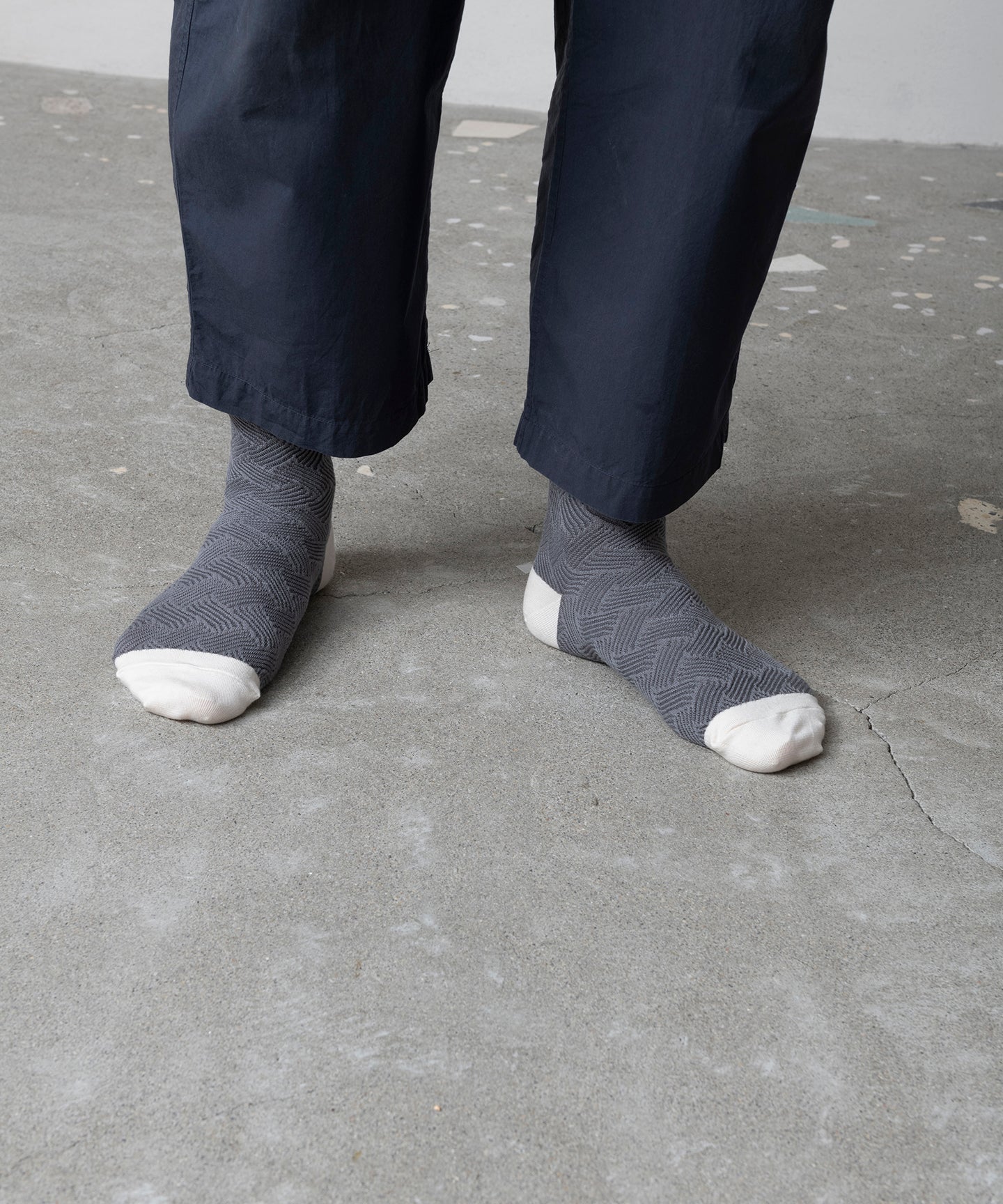 BUMPY KNIT SOCKS(UNISEX)