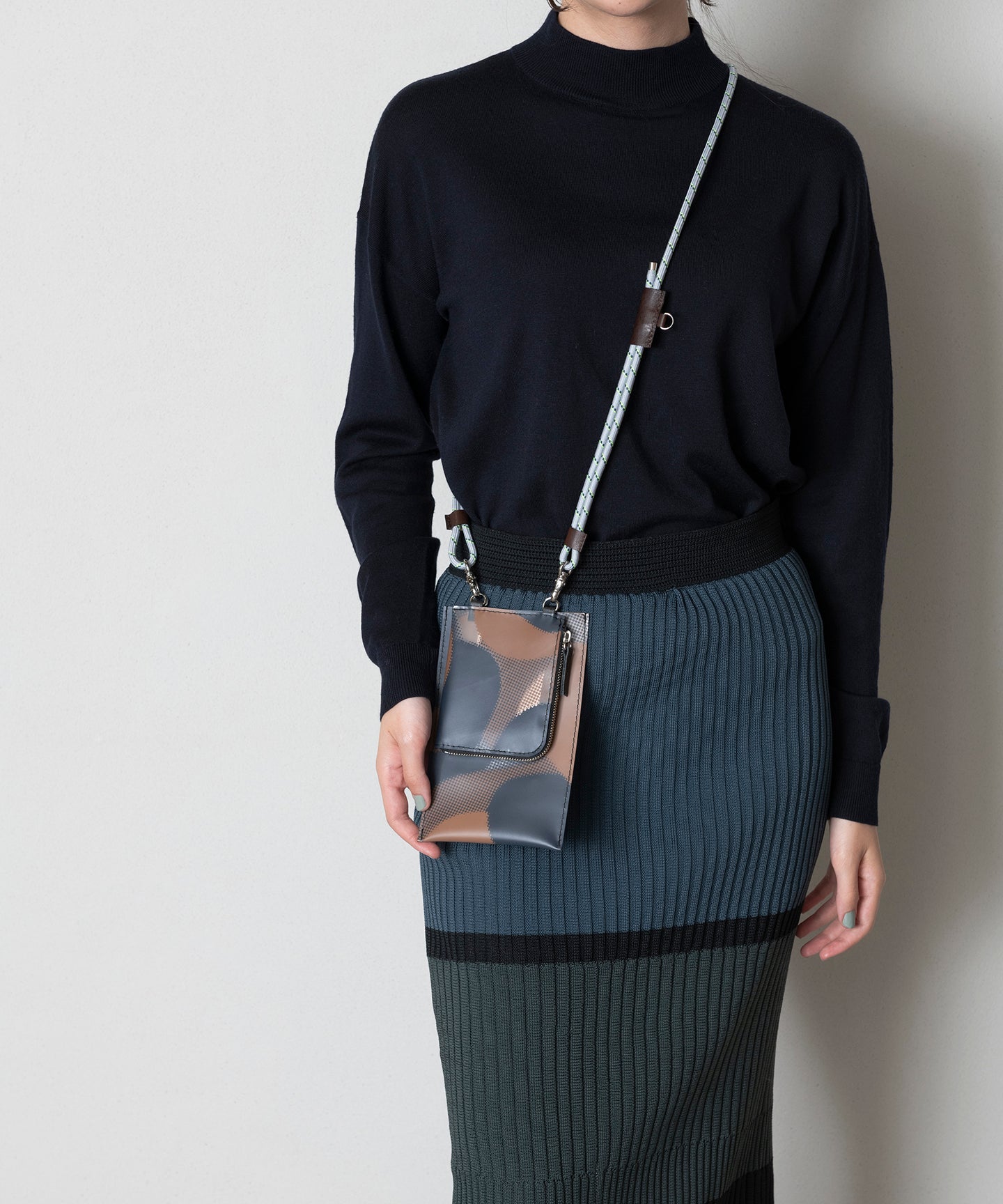 GRADATION RUBBER COMBI BAG