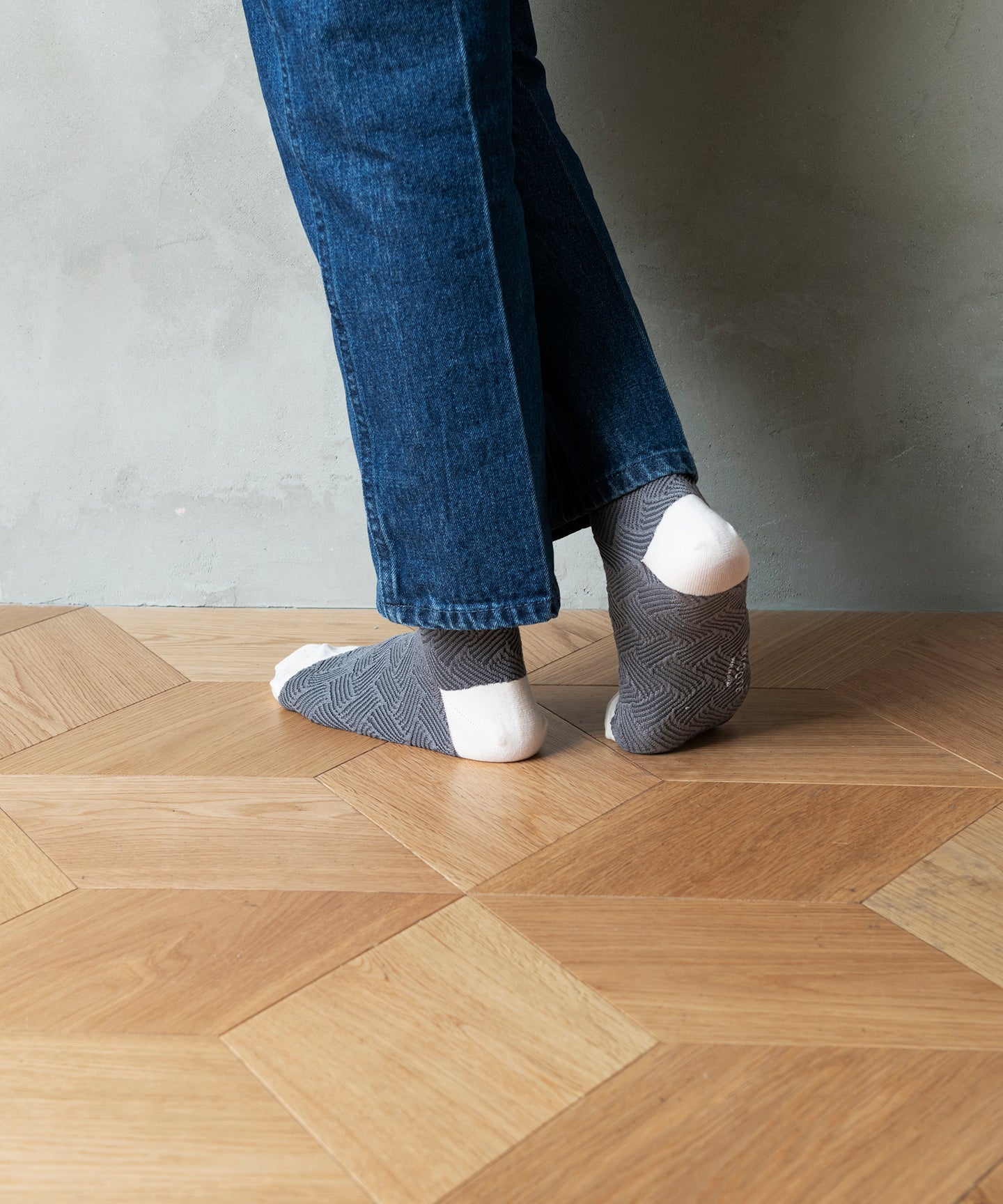 BUMPY KNIT SOCKS(UNISEX)