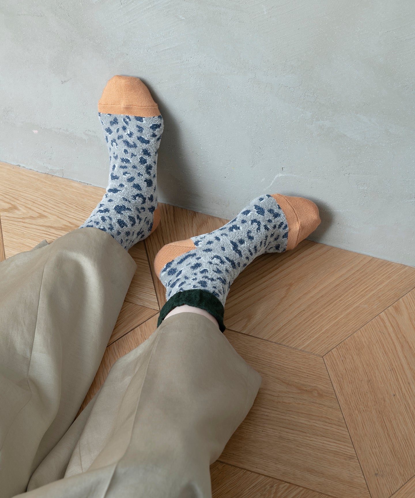 LEOPARD PATTERN SOCKS